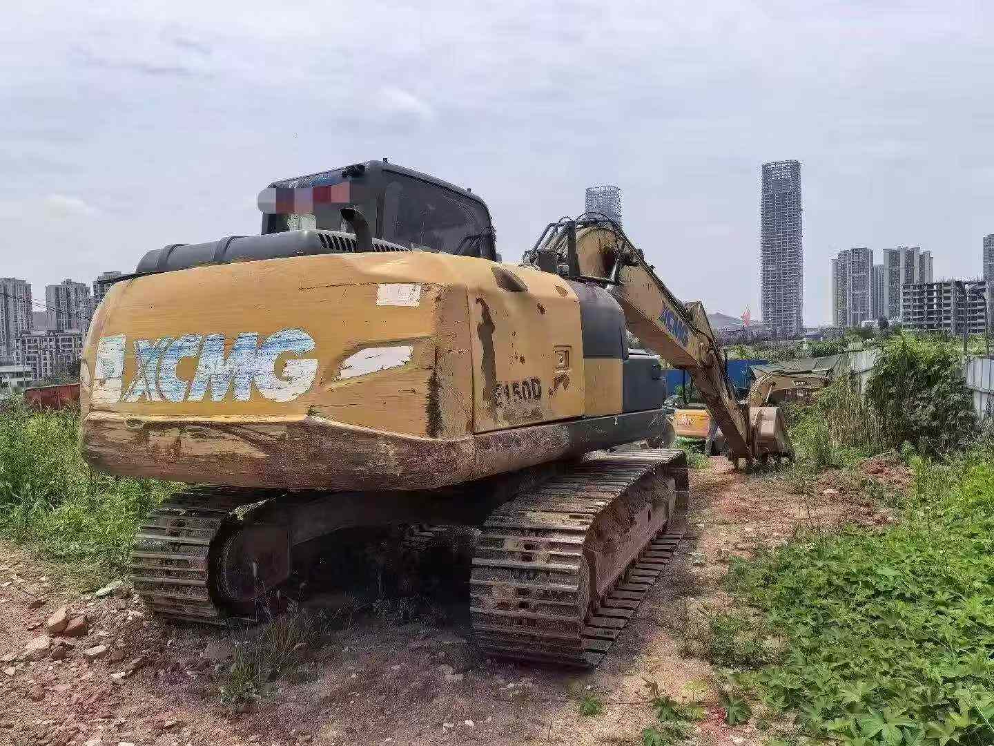 Buy XCMG XE135B Used Excavator / 5