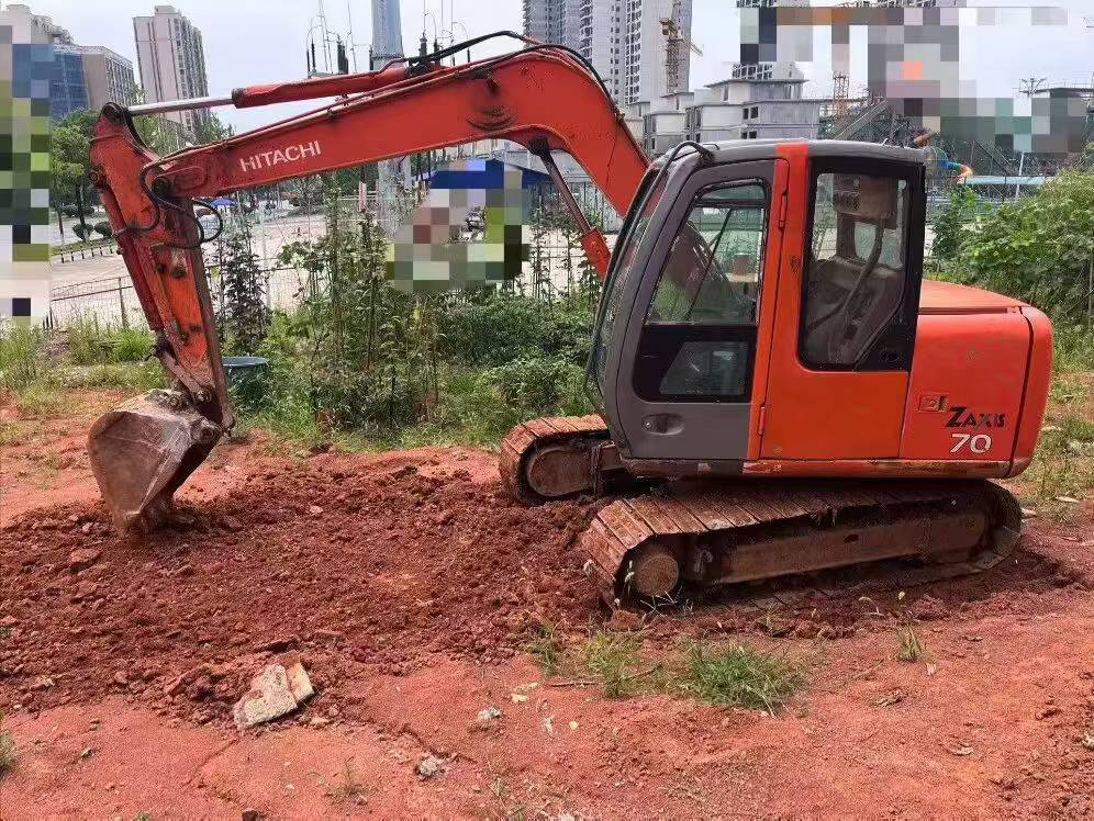 Buy Hitachi EX70 Used Excavator / 3