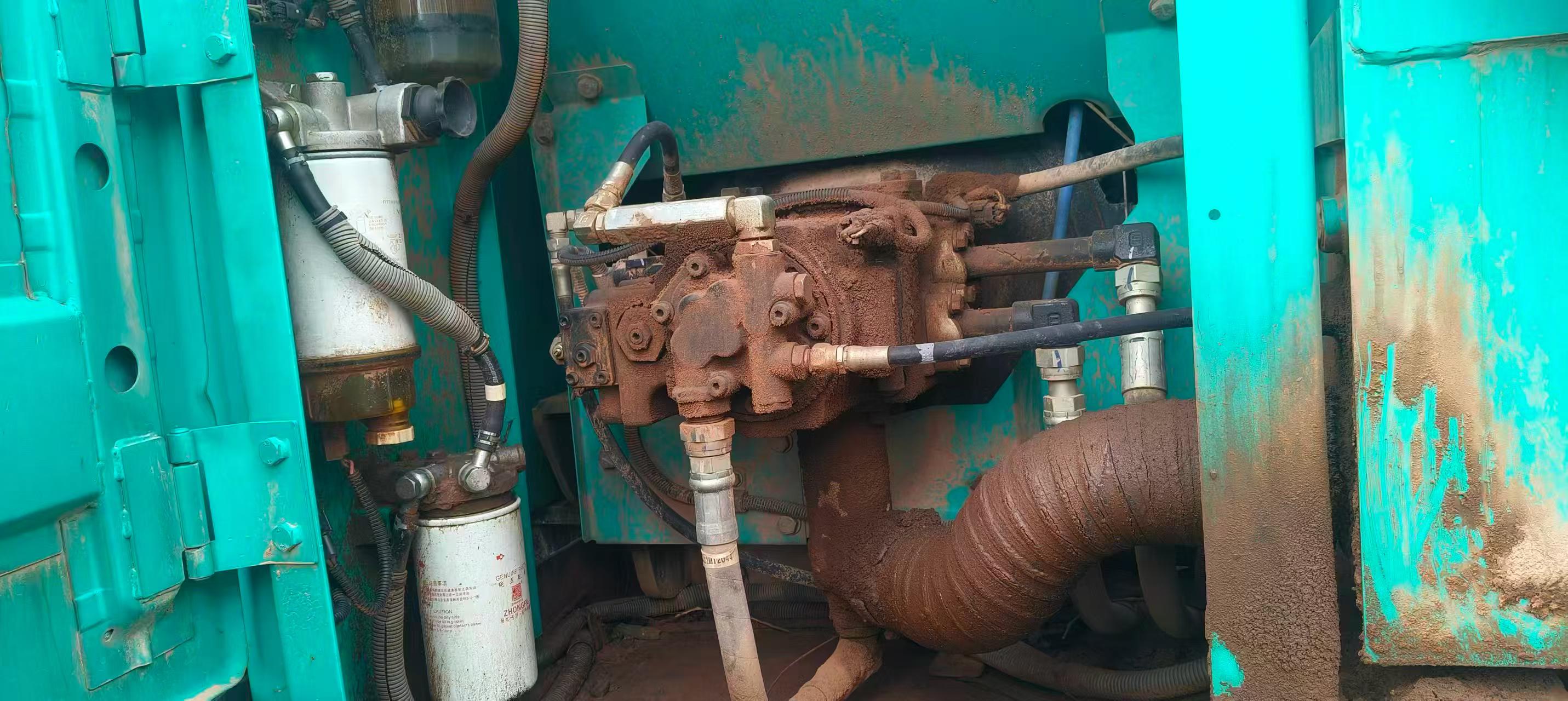 Buy Kobelco SK130 Used Excavator / 2