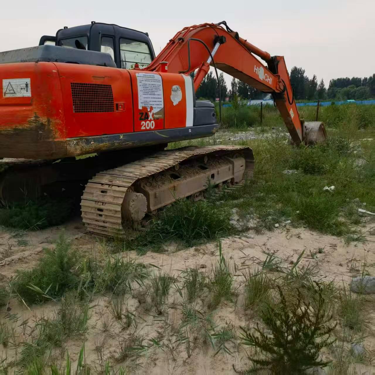Buy Hitachi EX200 Used Excavator / 2