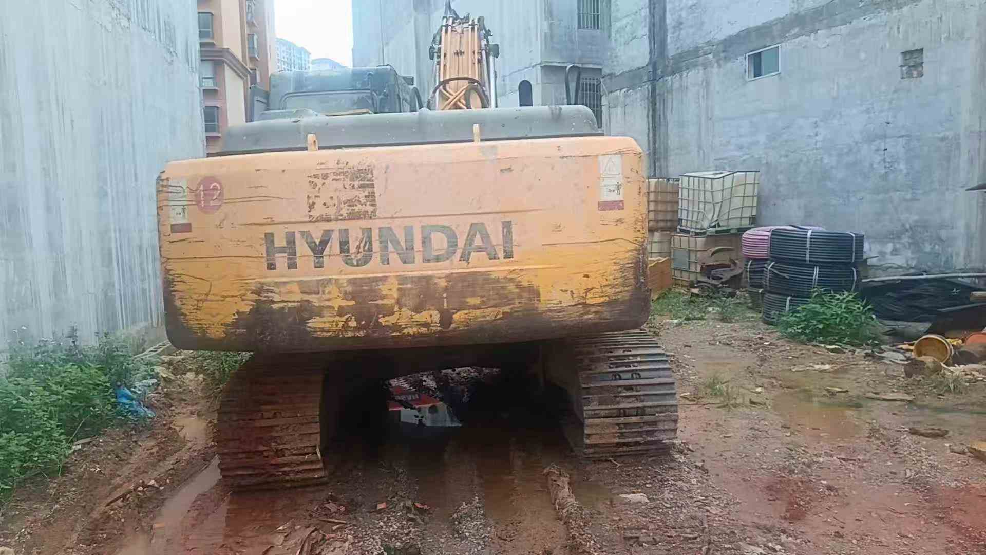 Buy Hyundai R225-7 Used Excavator / 2