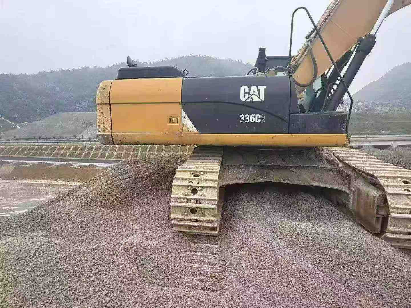 Buy Caterpillar 336E Used Excavator / 2