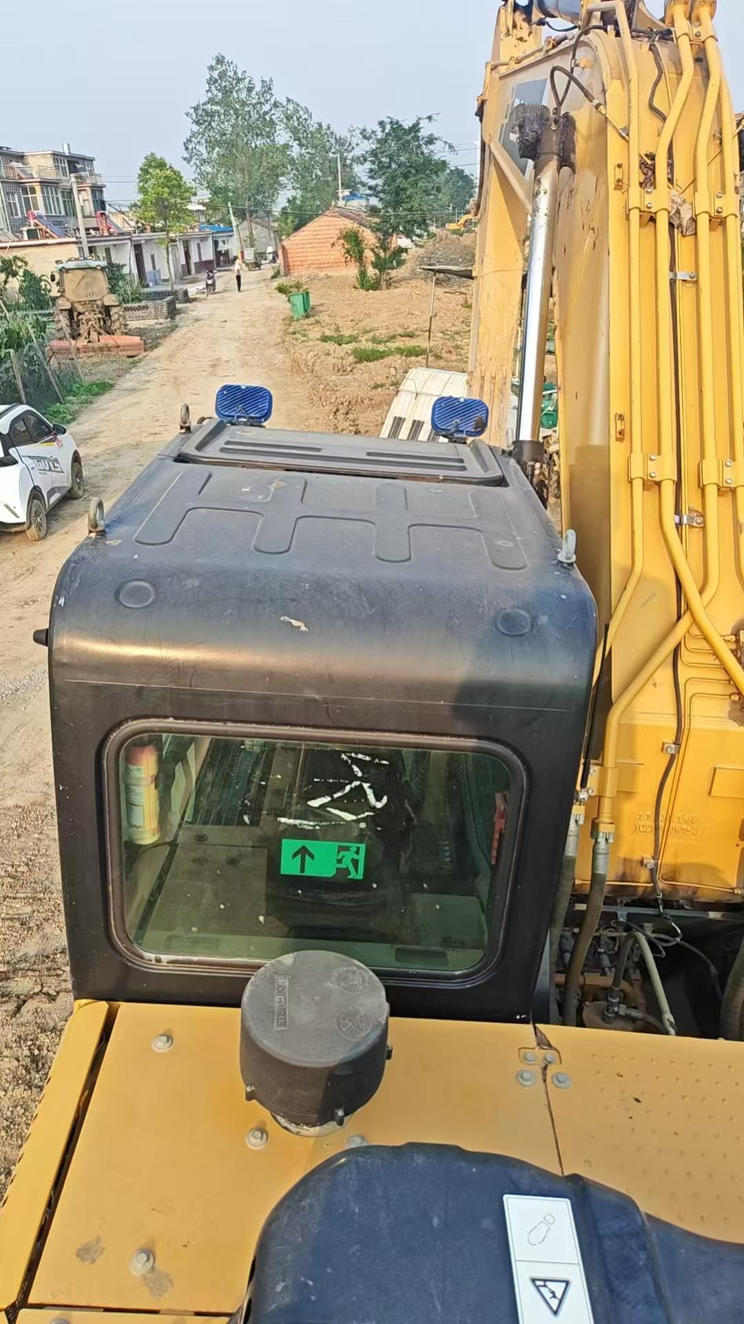 Buy Sany SY215C-8 Used Excavator / 3