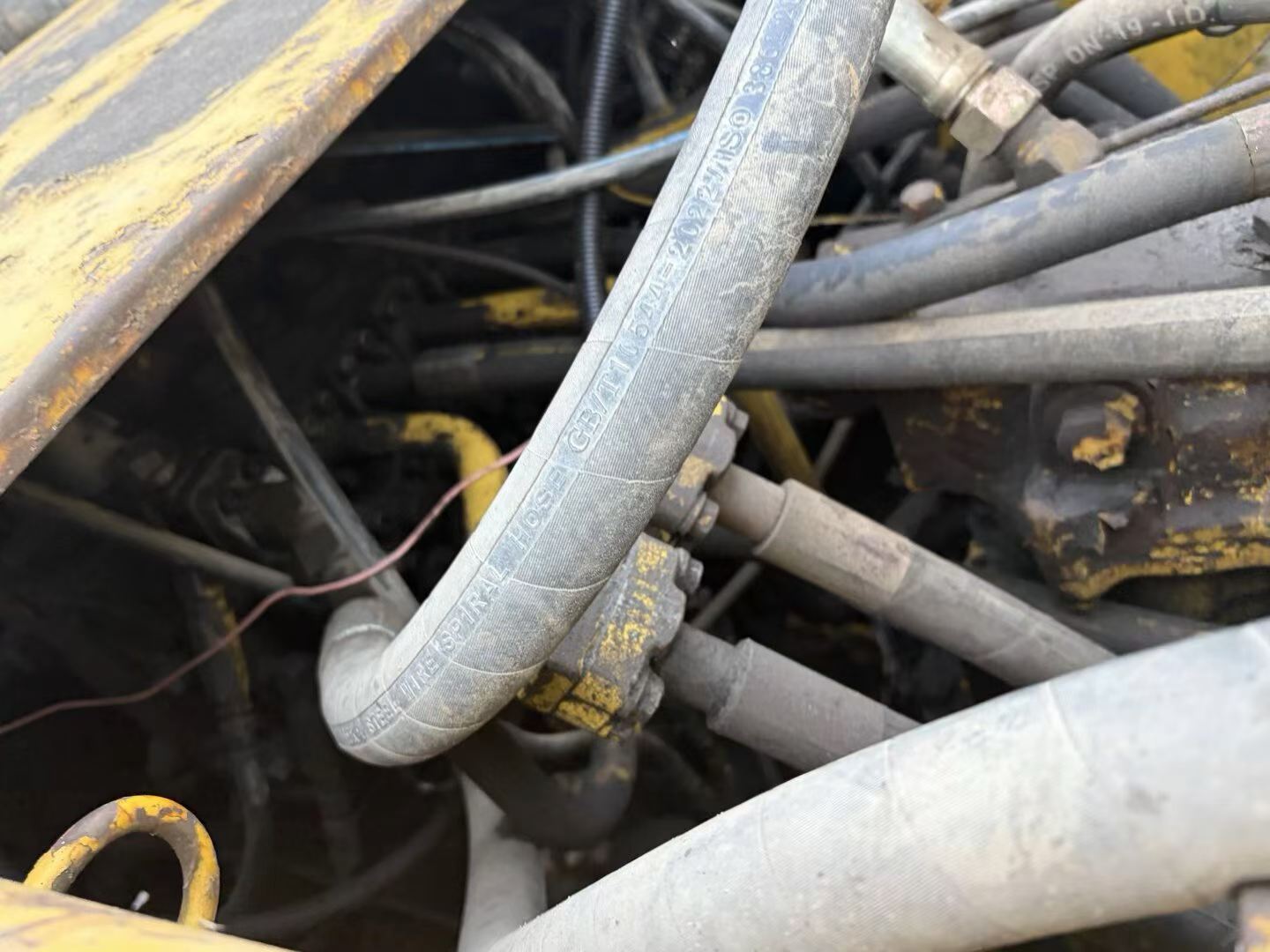 Buy Komatsu PC200-6 Used Excavator / 5