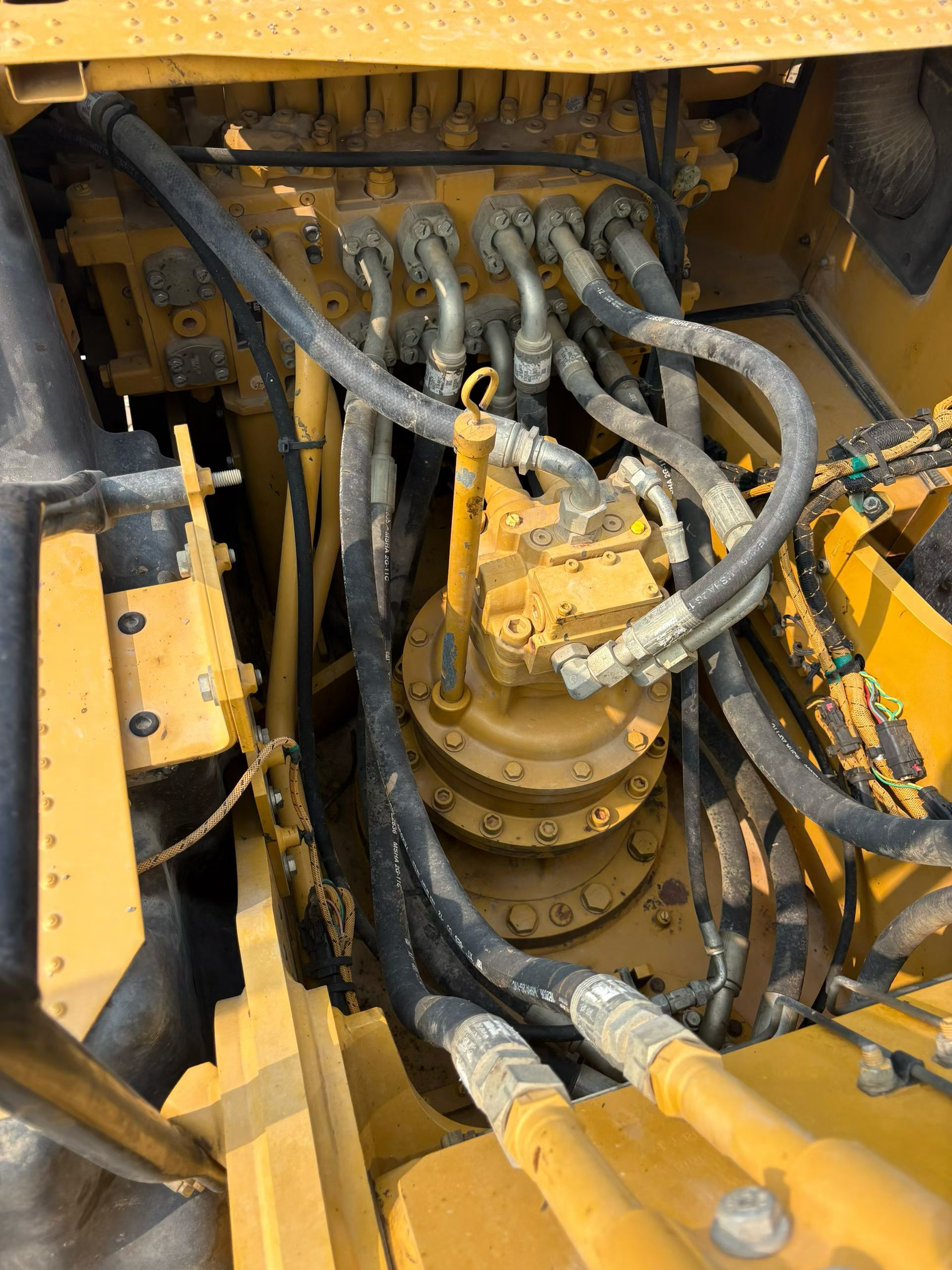 Buy Caterpillar 320GC Used Excavator / 7