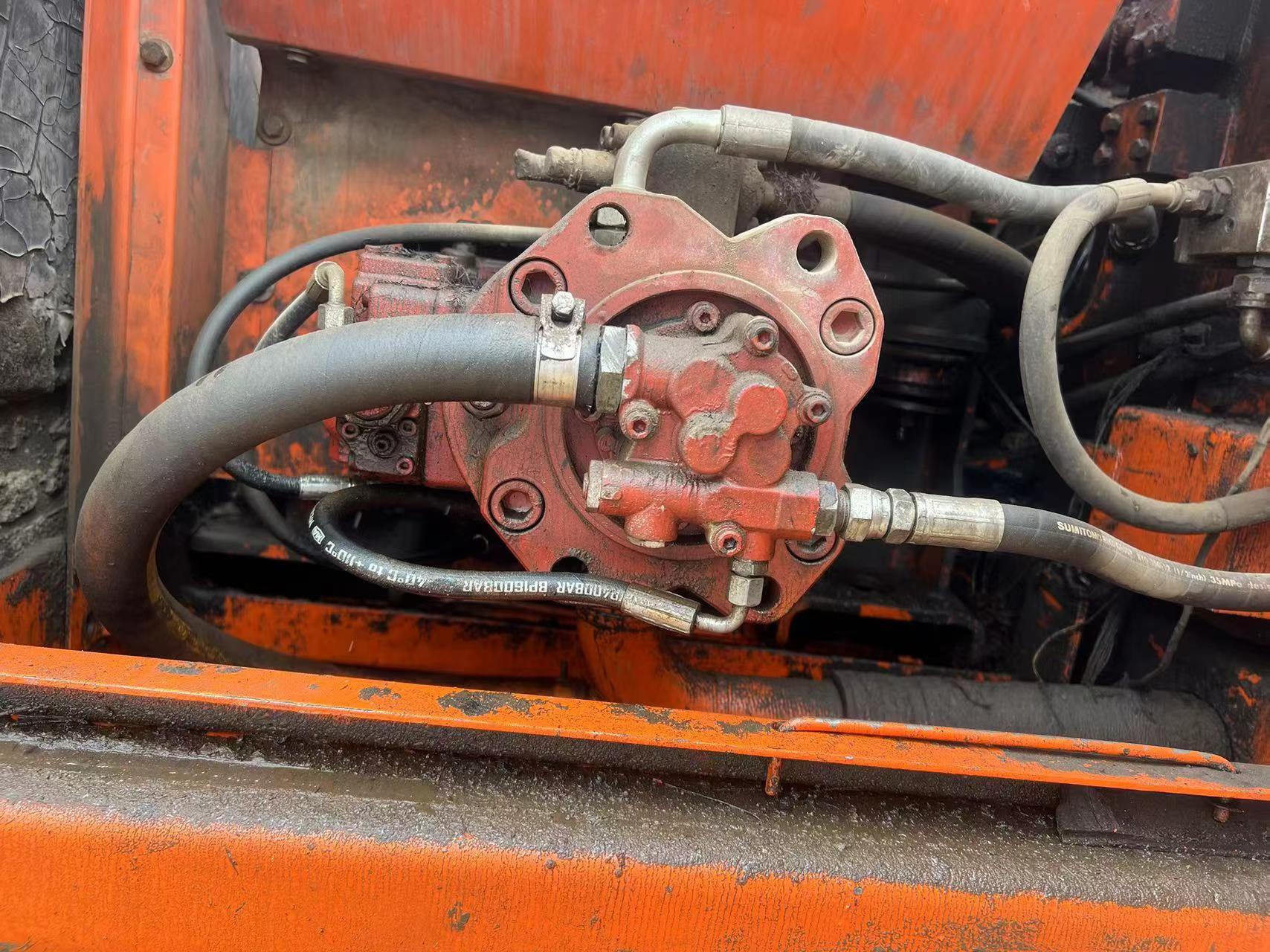 Buy Doosan DH215-7 Used Excavator / 6