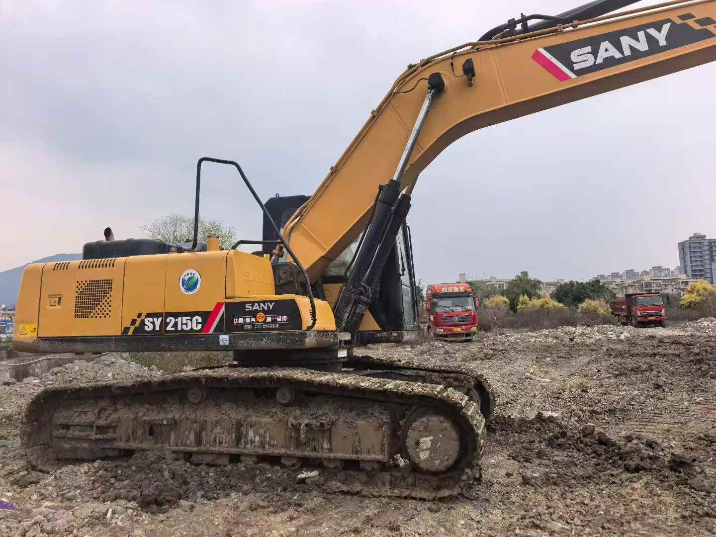 Buy Sany SY215C Used Excavator / 9
