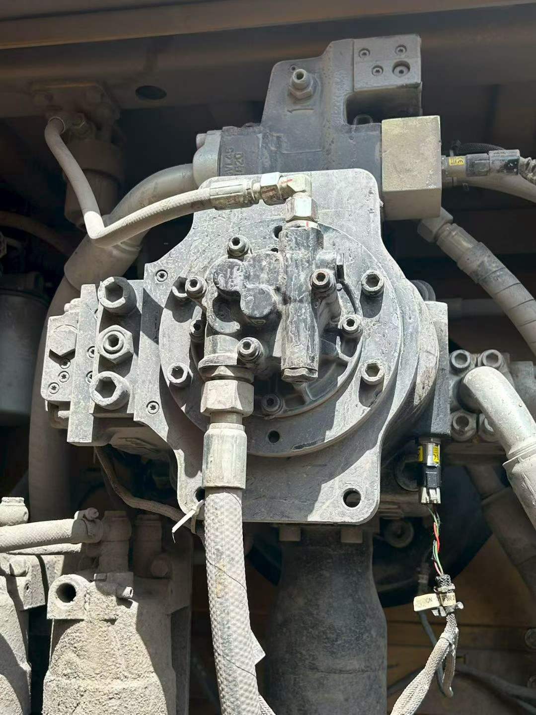 Buy Sany SY650H Used Excavator / 5