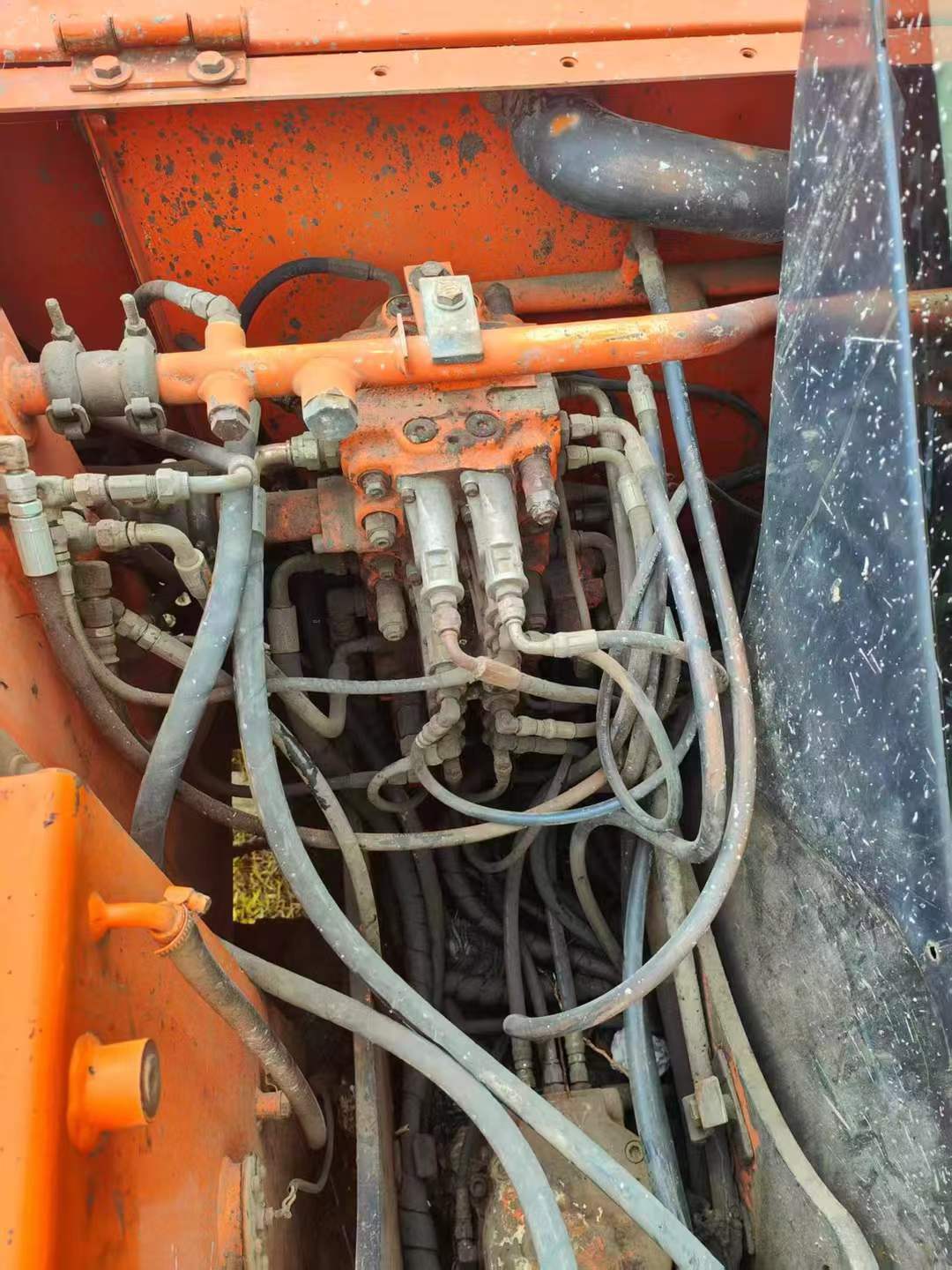 Buy Hitachi EX60-6 Used Excavator / 6