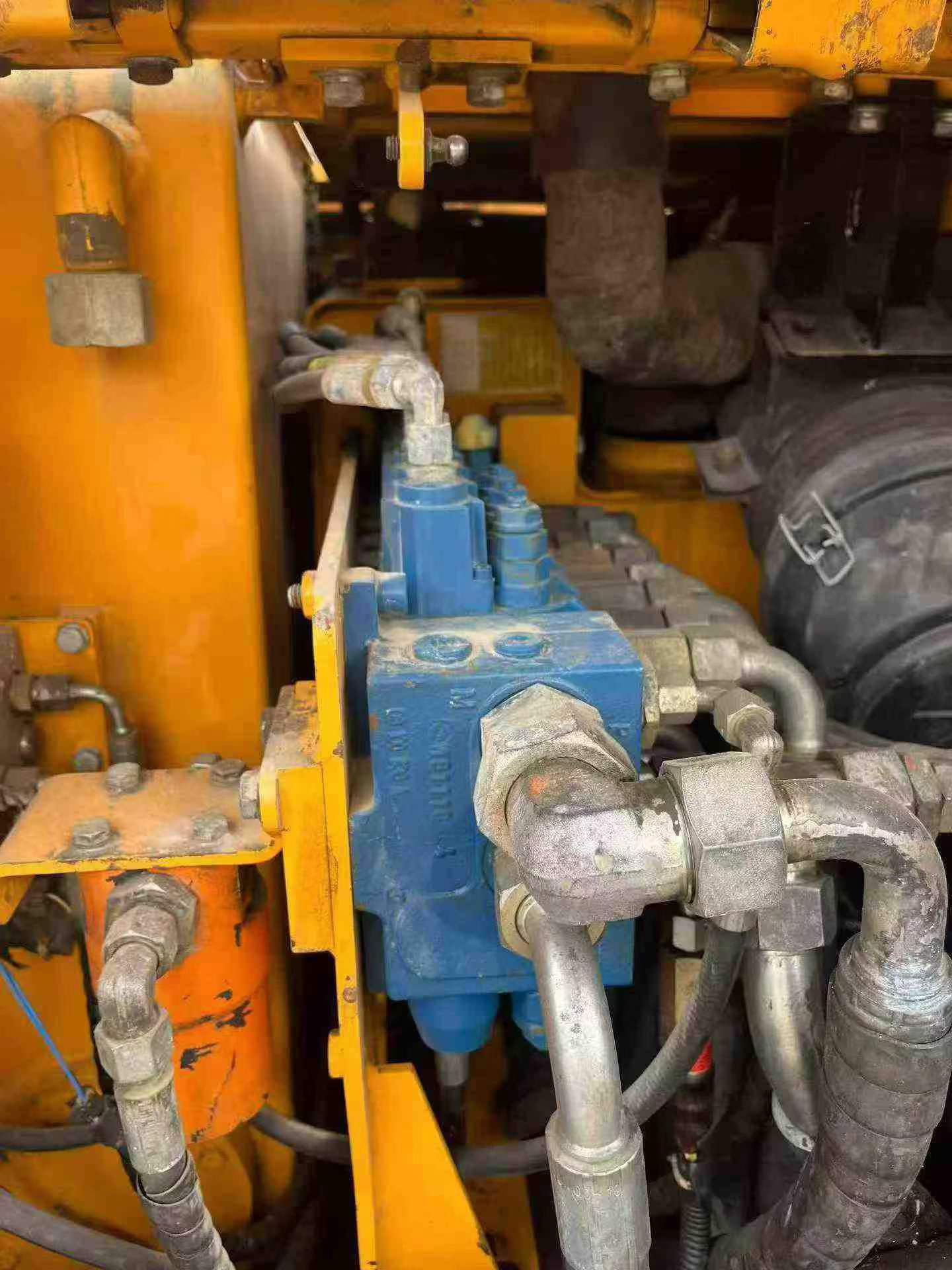 Buy Sany SY60 Used Excavator / 9