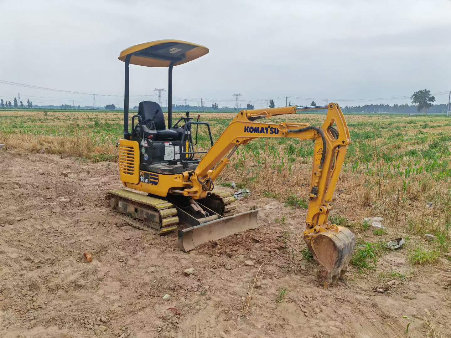 Buy Komatsu PC20-2 Used Excavator / 4