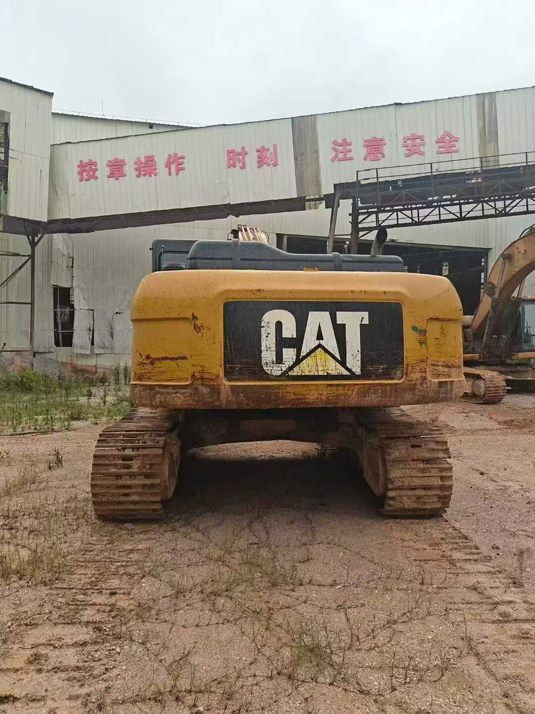 Buy Caterpillar 330B Used Excavator / 4