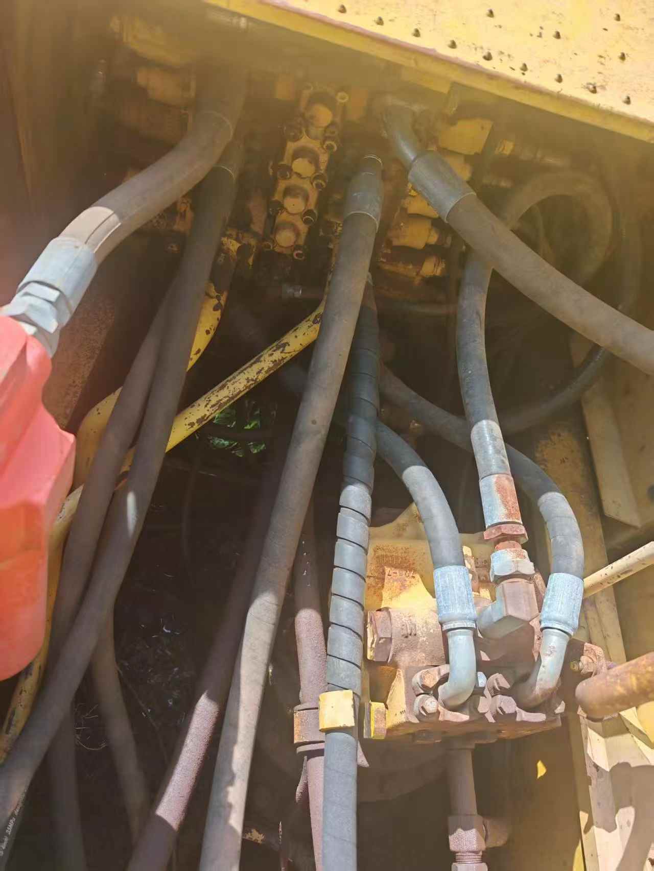 Buy Komatsu PC200-8 Used Excavator / 4