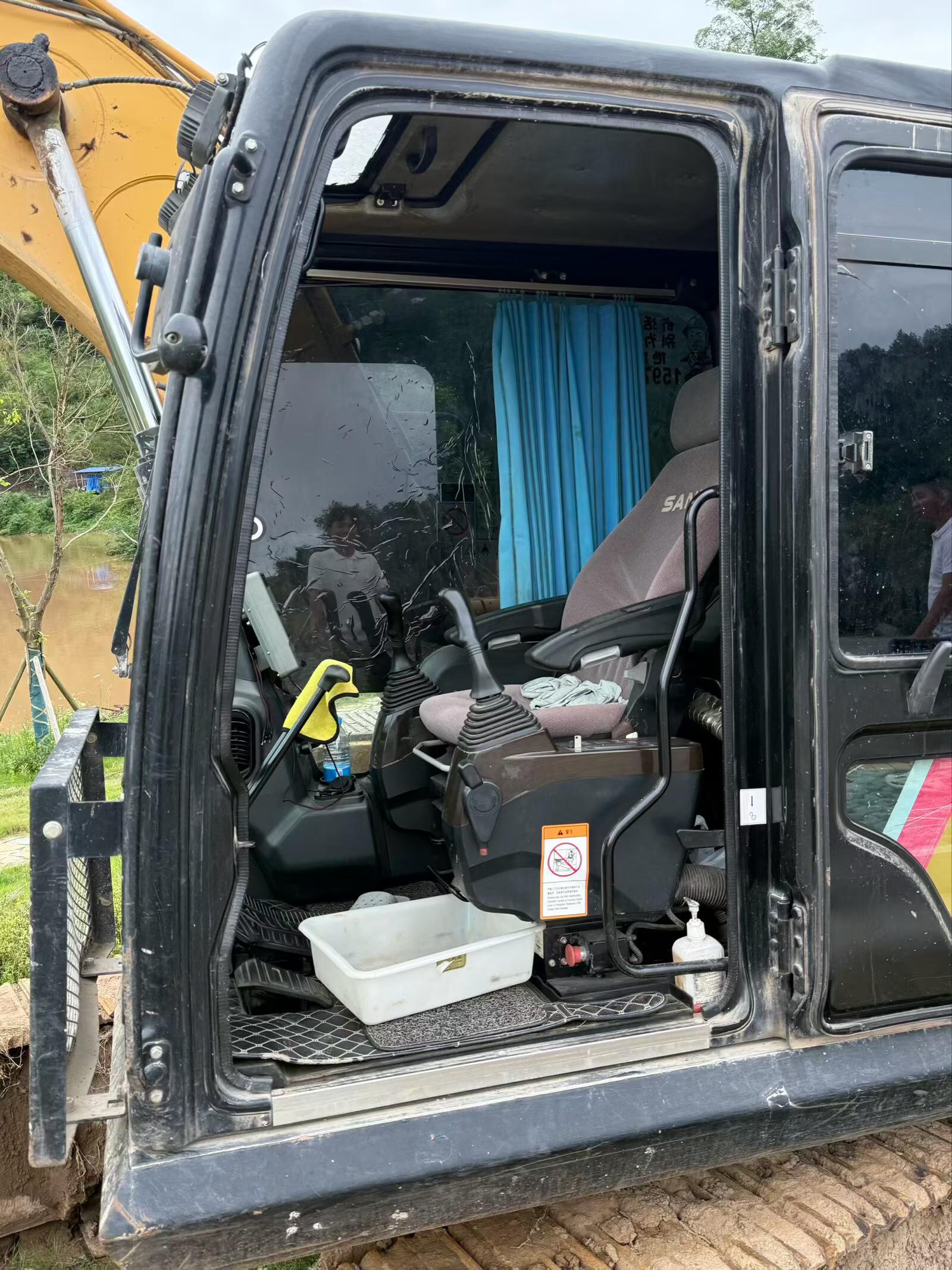 Buy Sany SY155C Used Excavator / 3