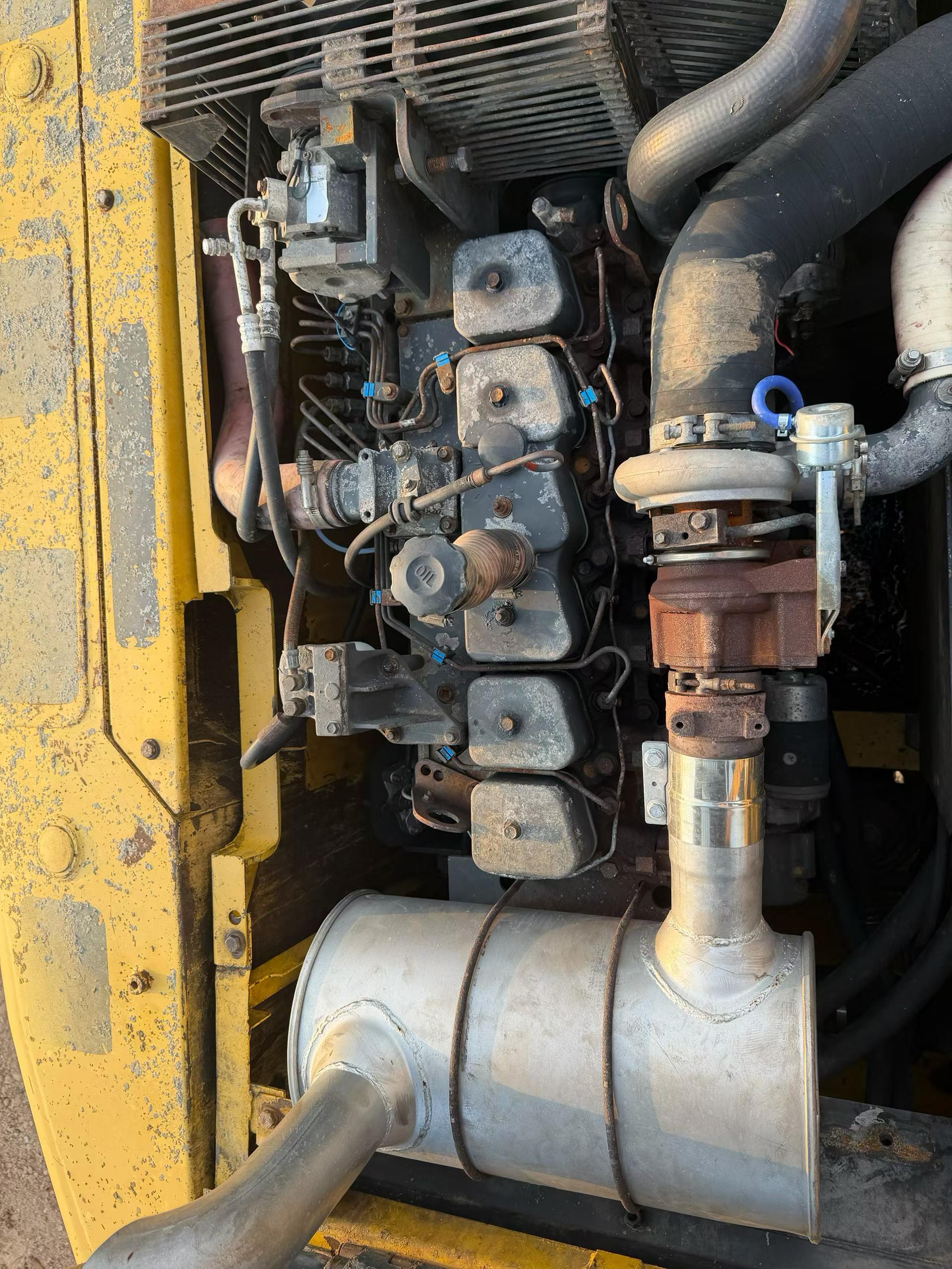 Buy Komatsu PC200-7 Used Excavator / 7