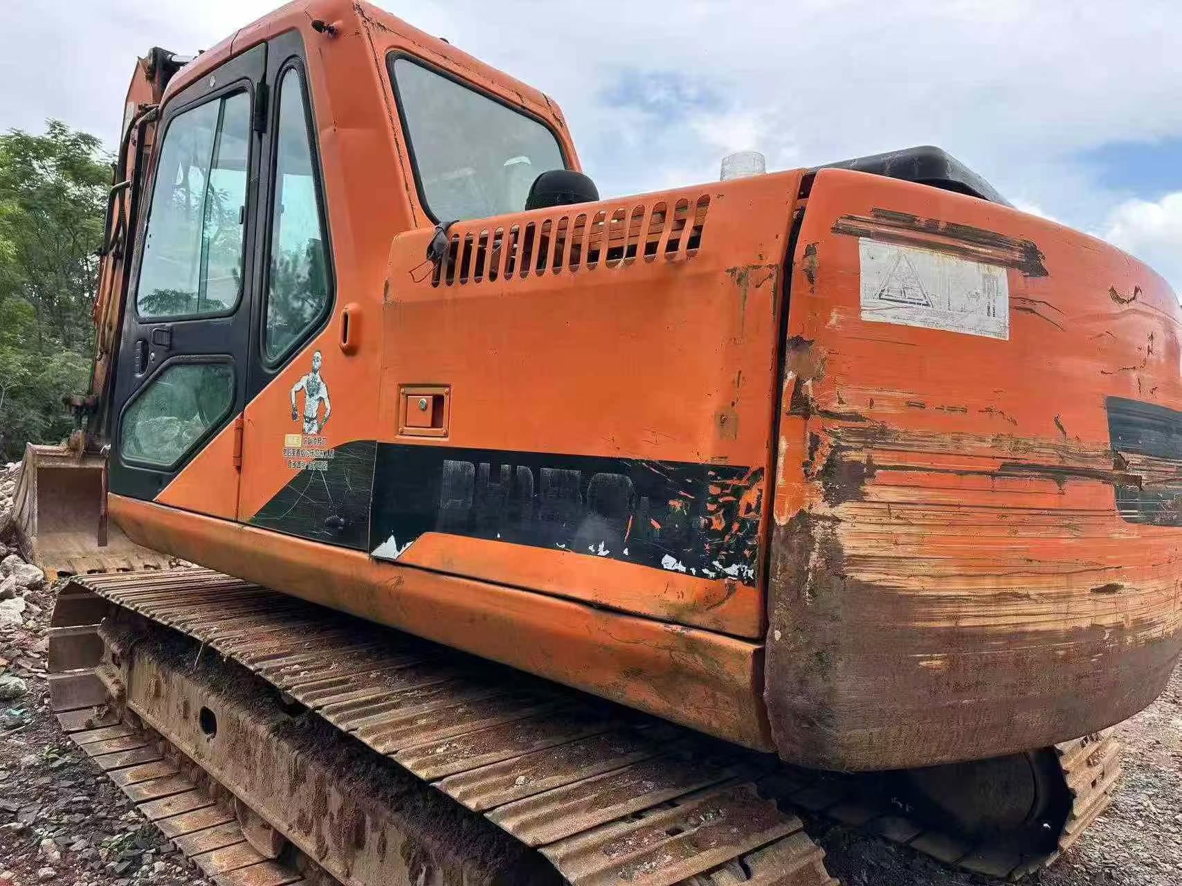 Buy Doosan DH150 Used Excavator / 9