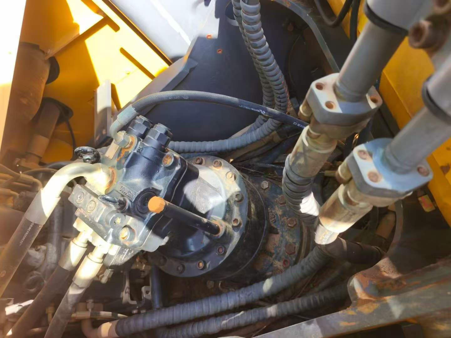 Buy XCMG XE200DA Used Excavator / 6
