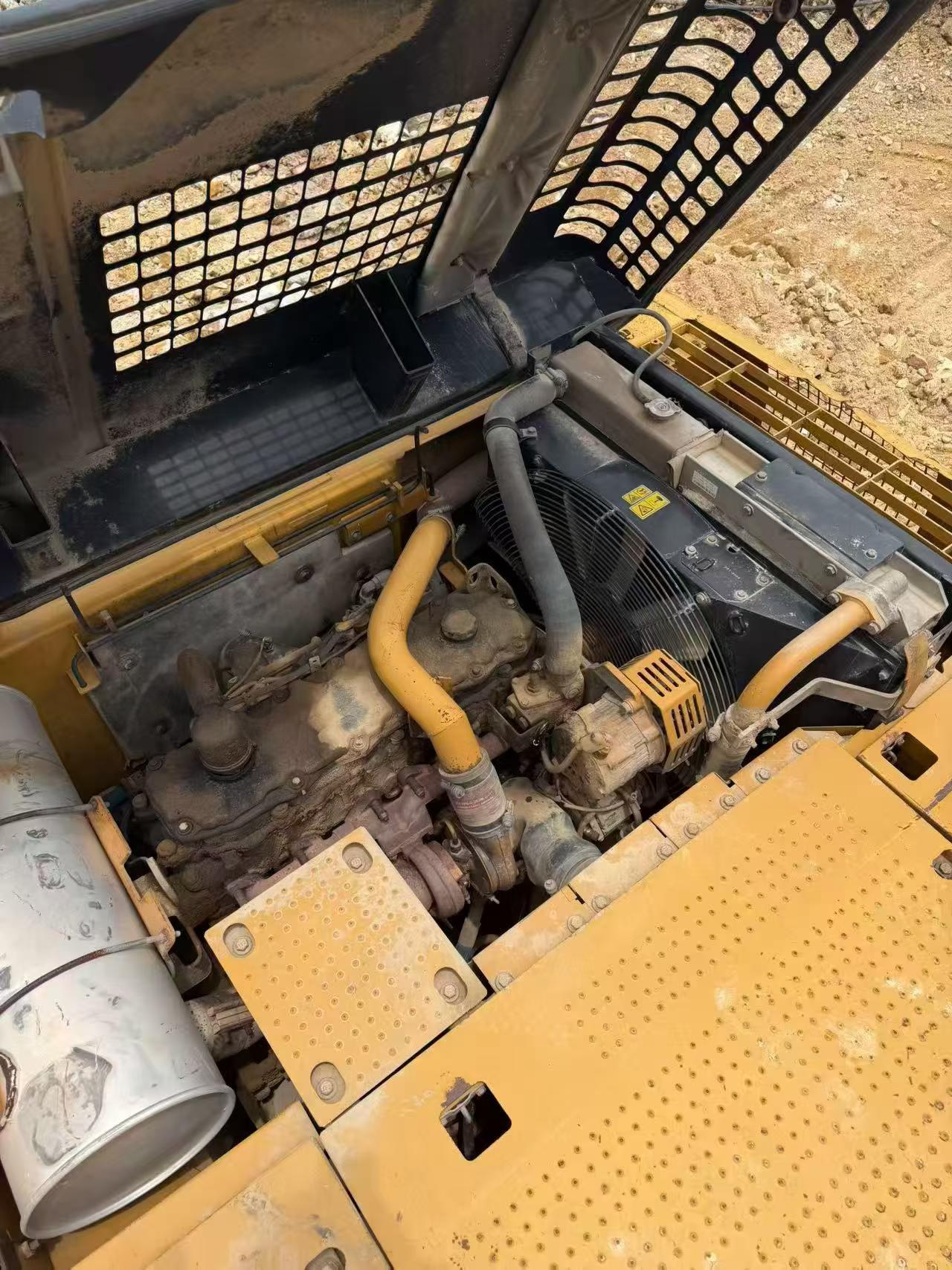 Buy Caterpillar 329D Used Excavator / 9
