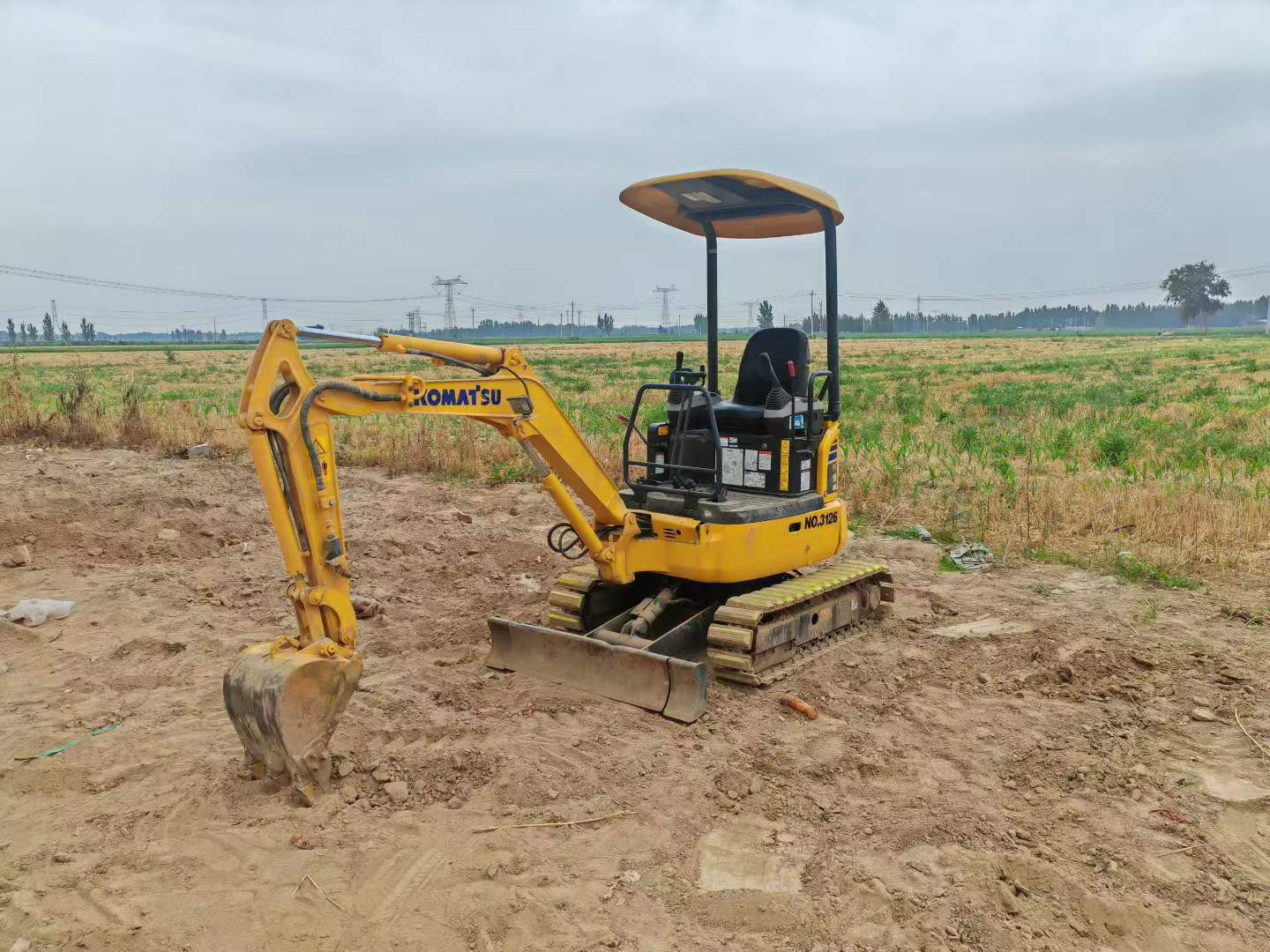 Buy Komatsu PC20-2 Used Excavator / 2