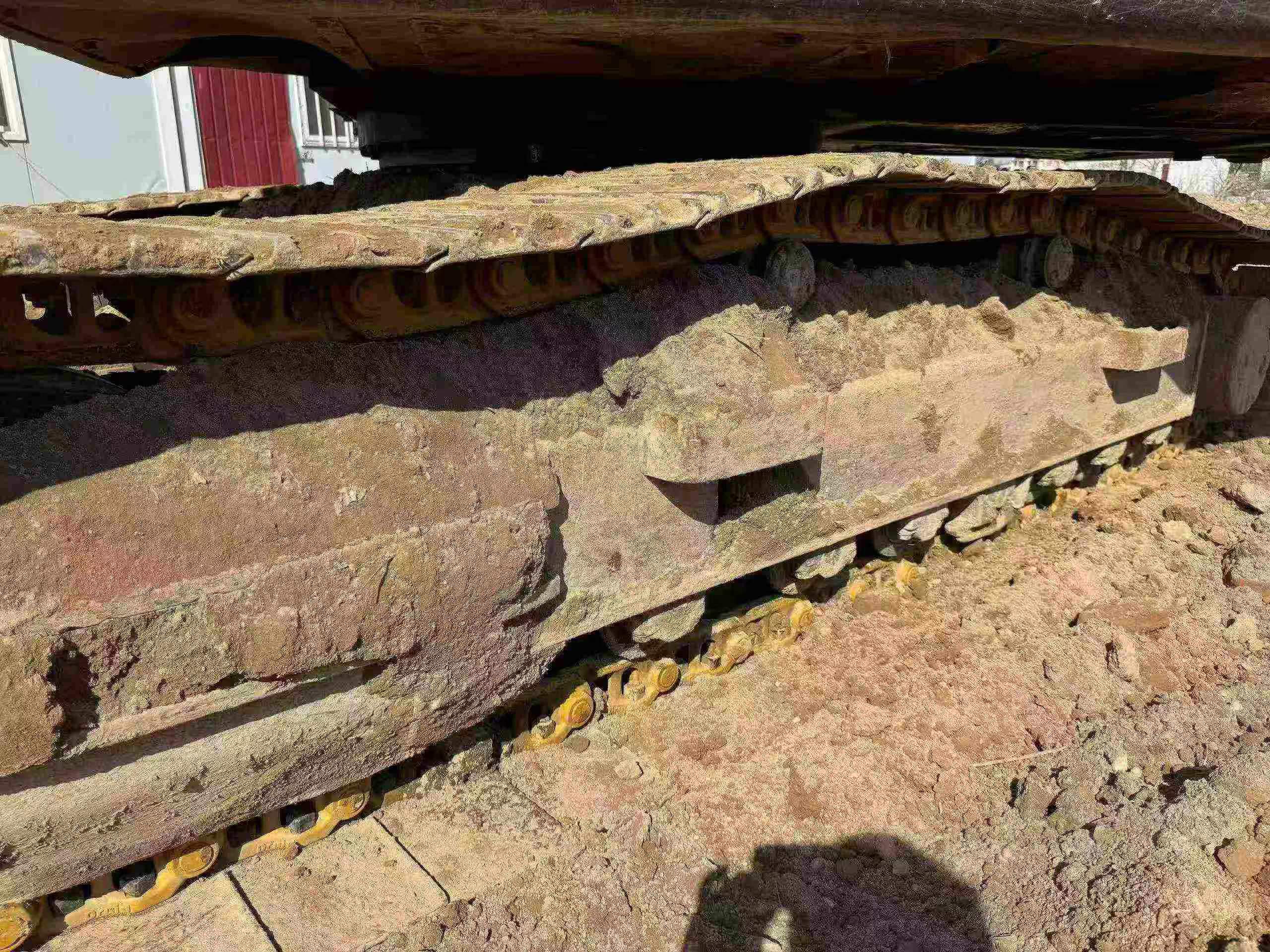 Buy Sany SY215C-8 Used Excavator / 9
