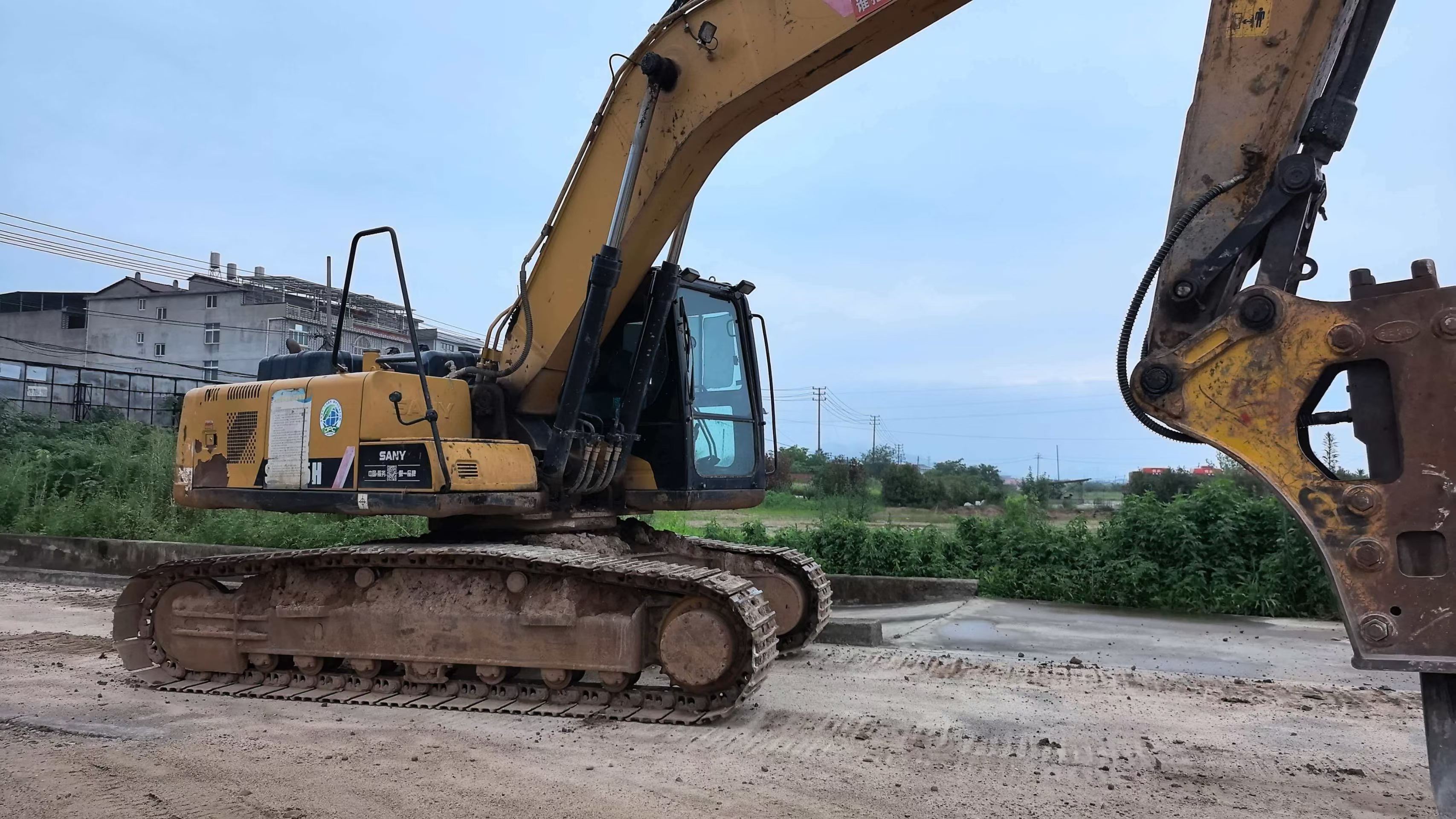 Buy Sany SY205C Used Excavator / 3