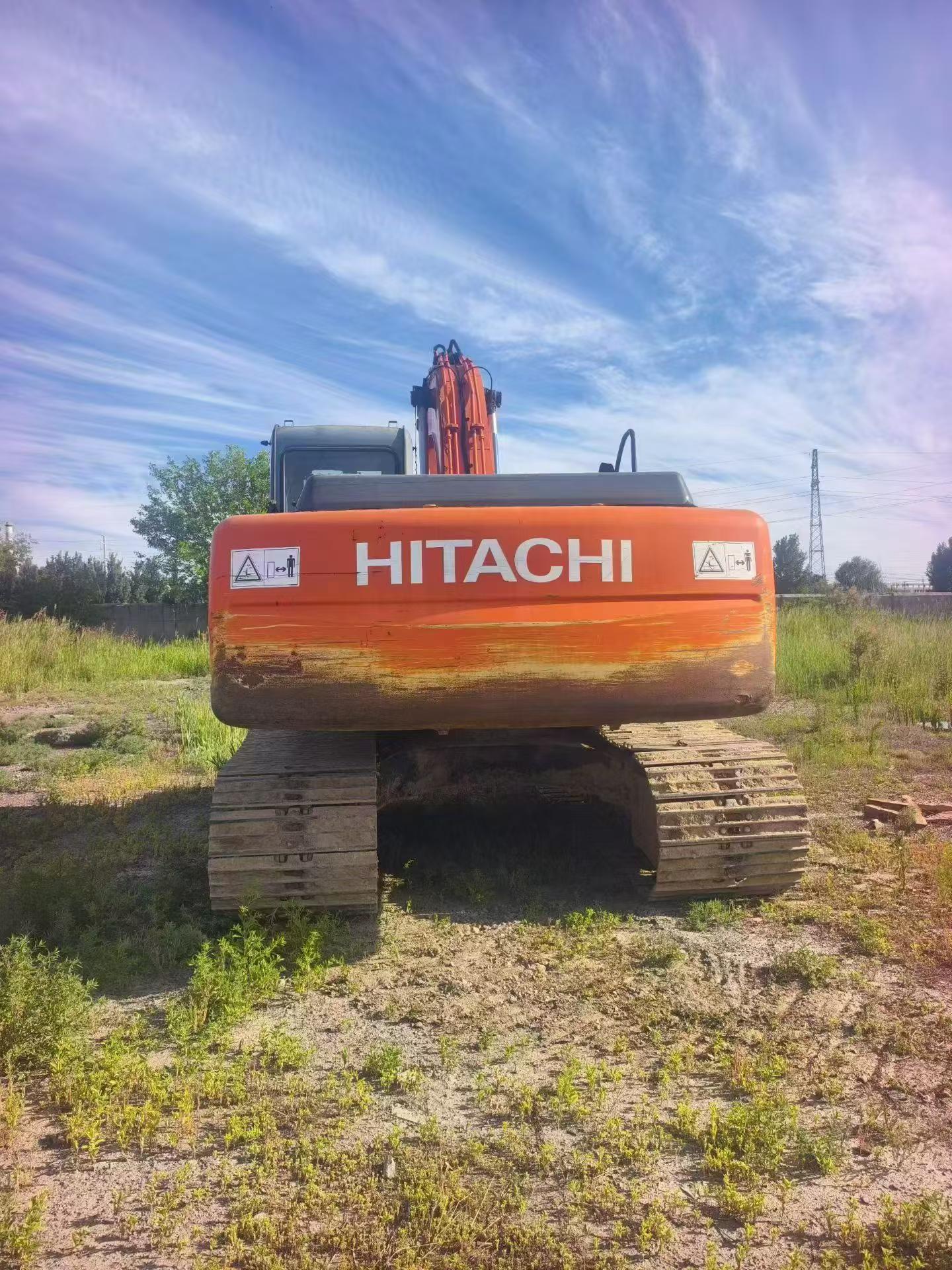 Buy Hitachi EX200 Used Excavator / 3