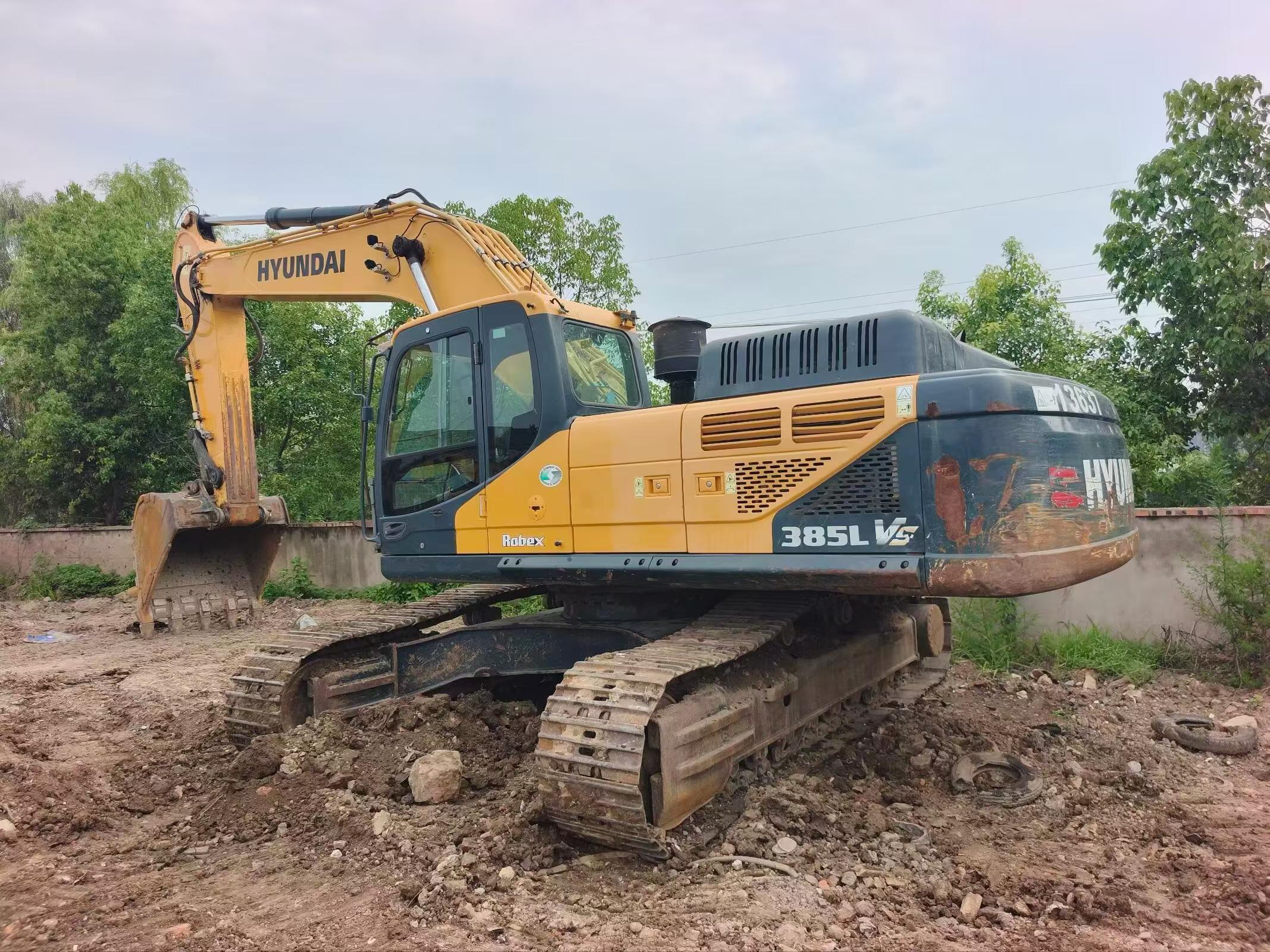 Buy Hyundai R350LVS Used Excavator / 4
