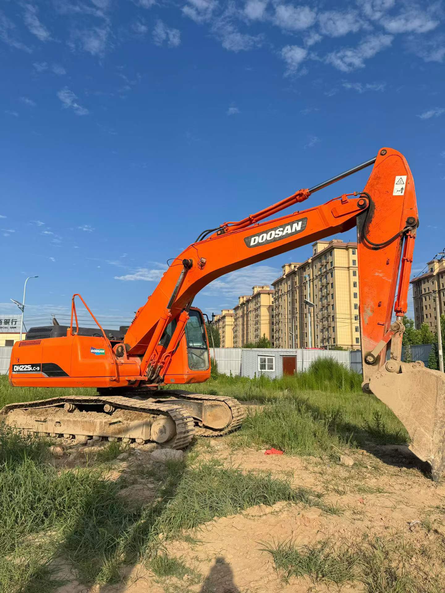 Buy Doosan DH220-9E Used Excavator / 7