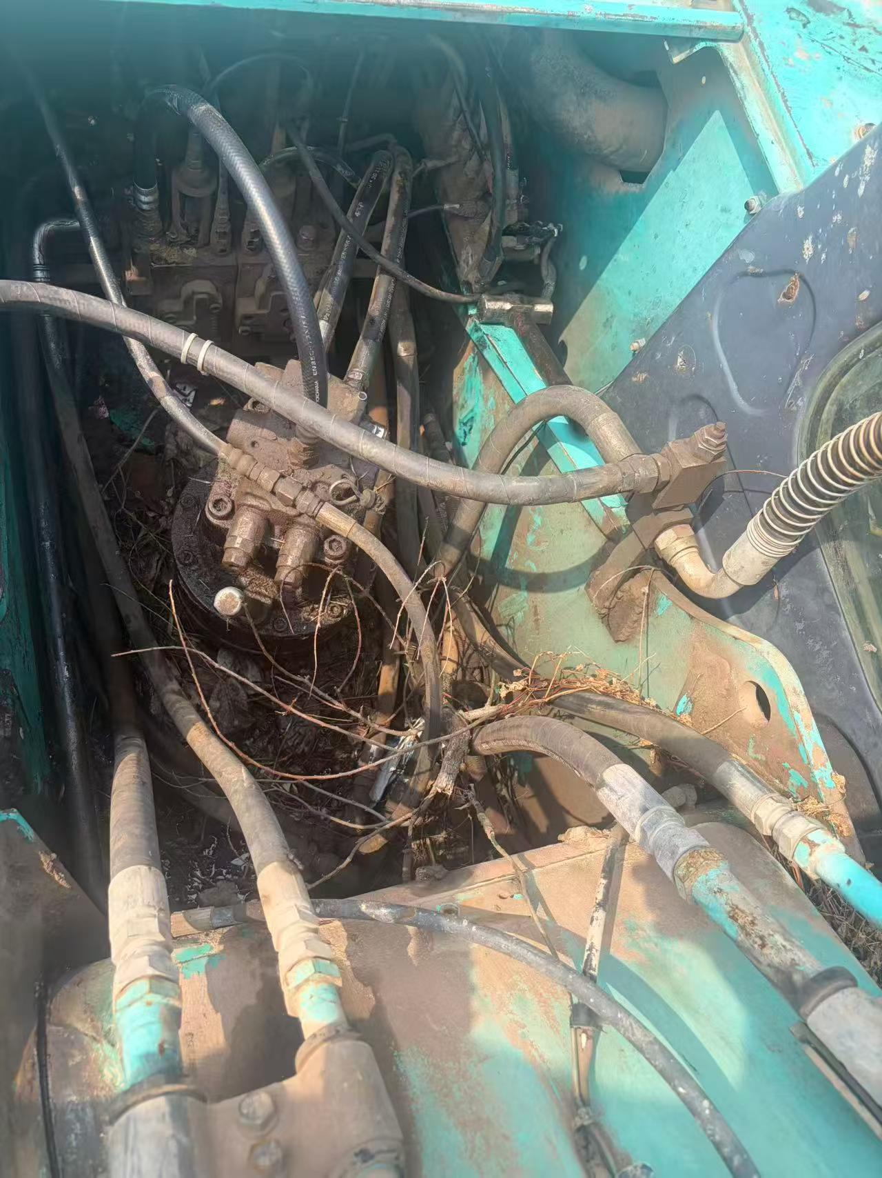 Buy Kobelco SK2008 Used Excavator / 5