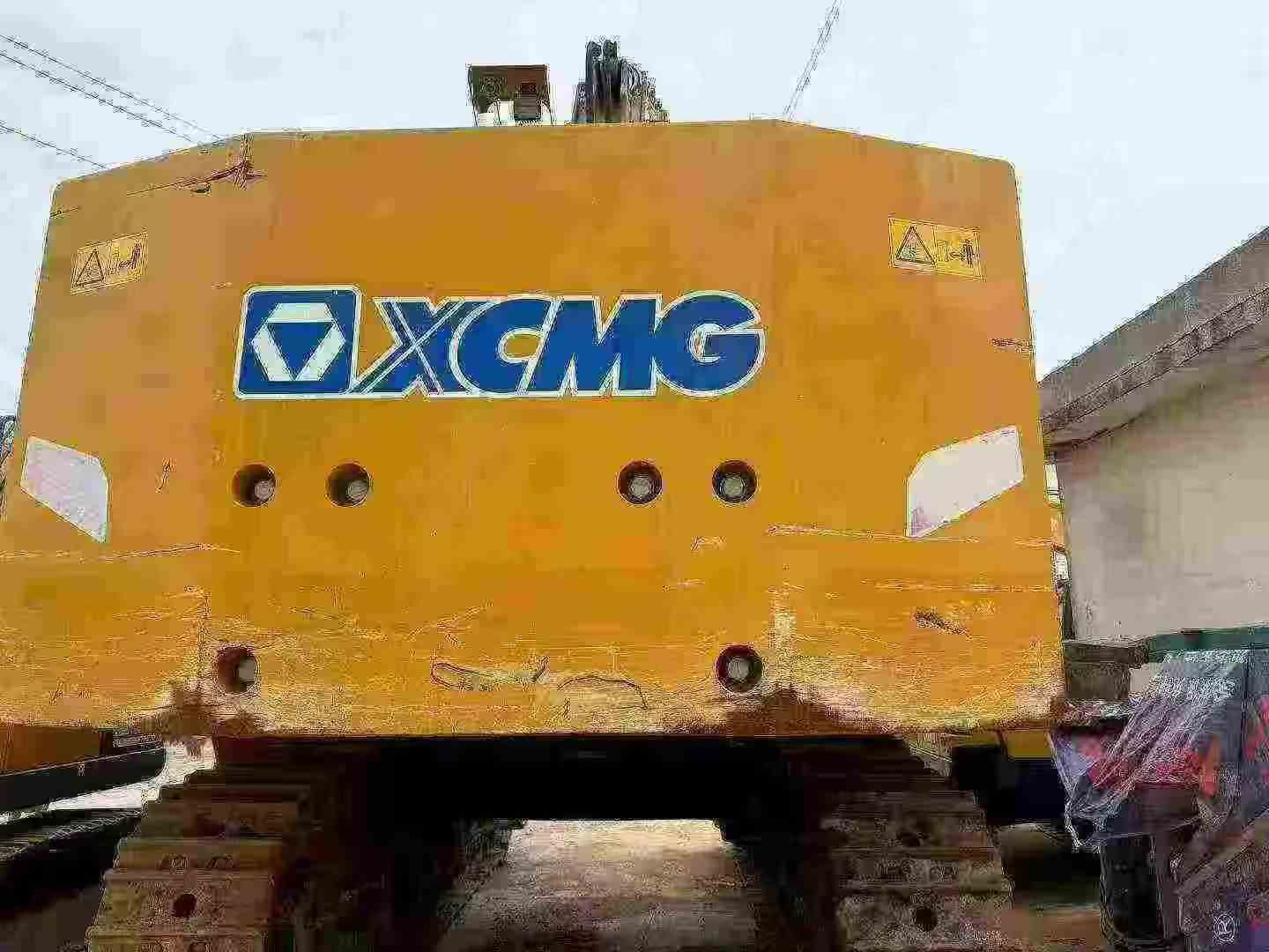 Buy XCMG XE750D Used Excavator / 5