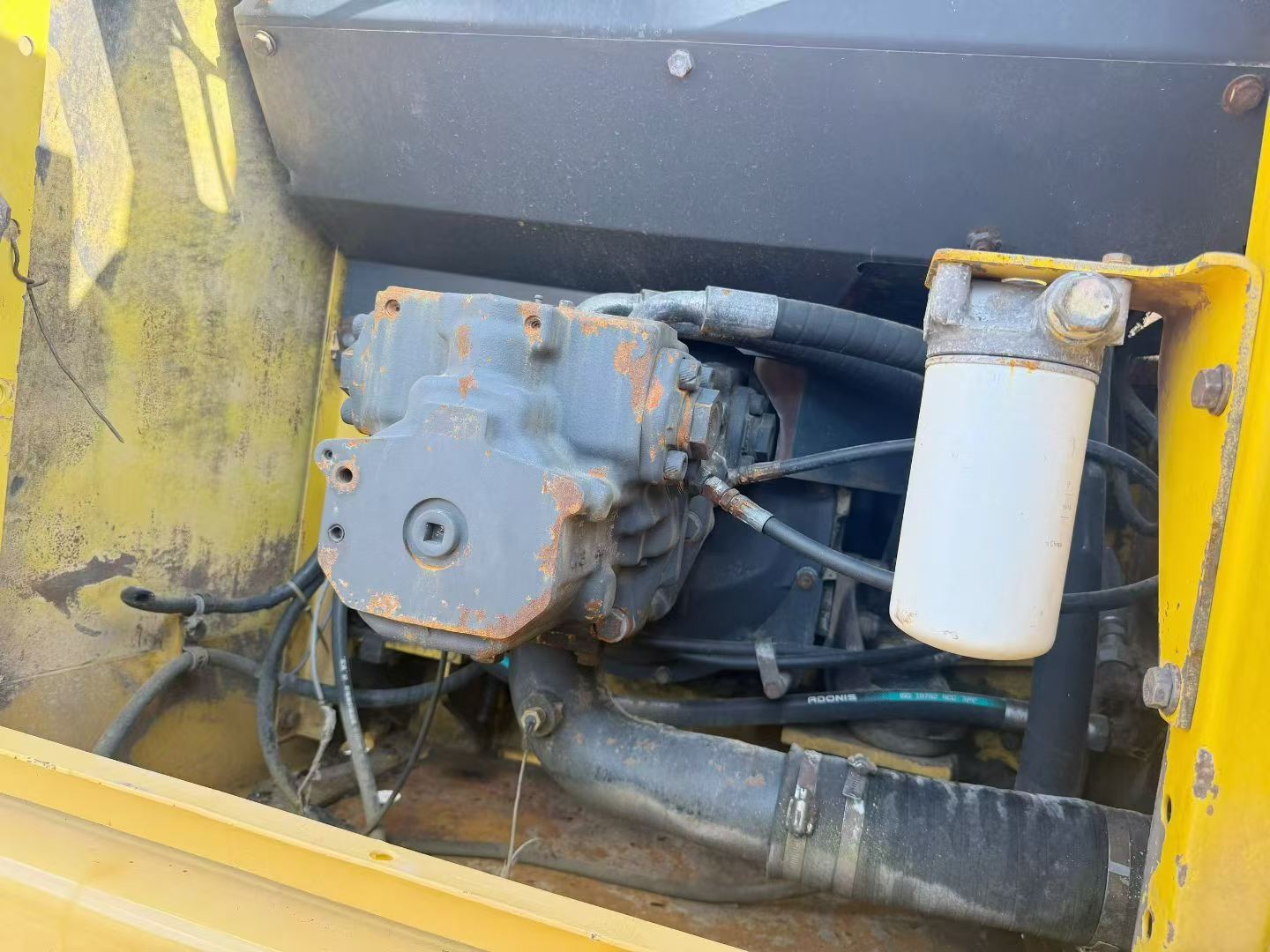 Buy Komatsu PC200-7 Used Excavator / 7