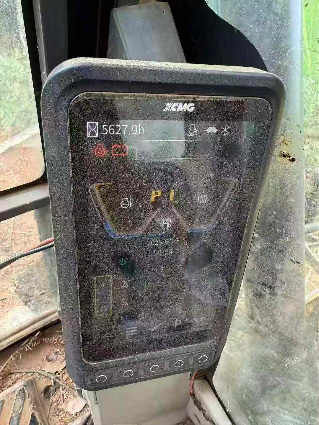Buy XCMG XE75C Used Excavator / 3