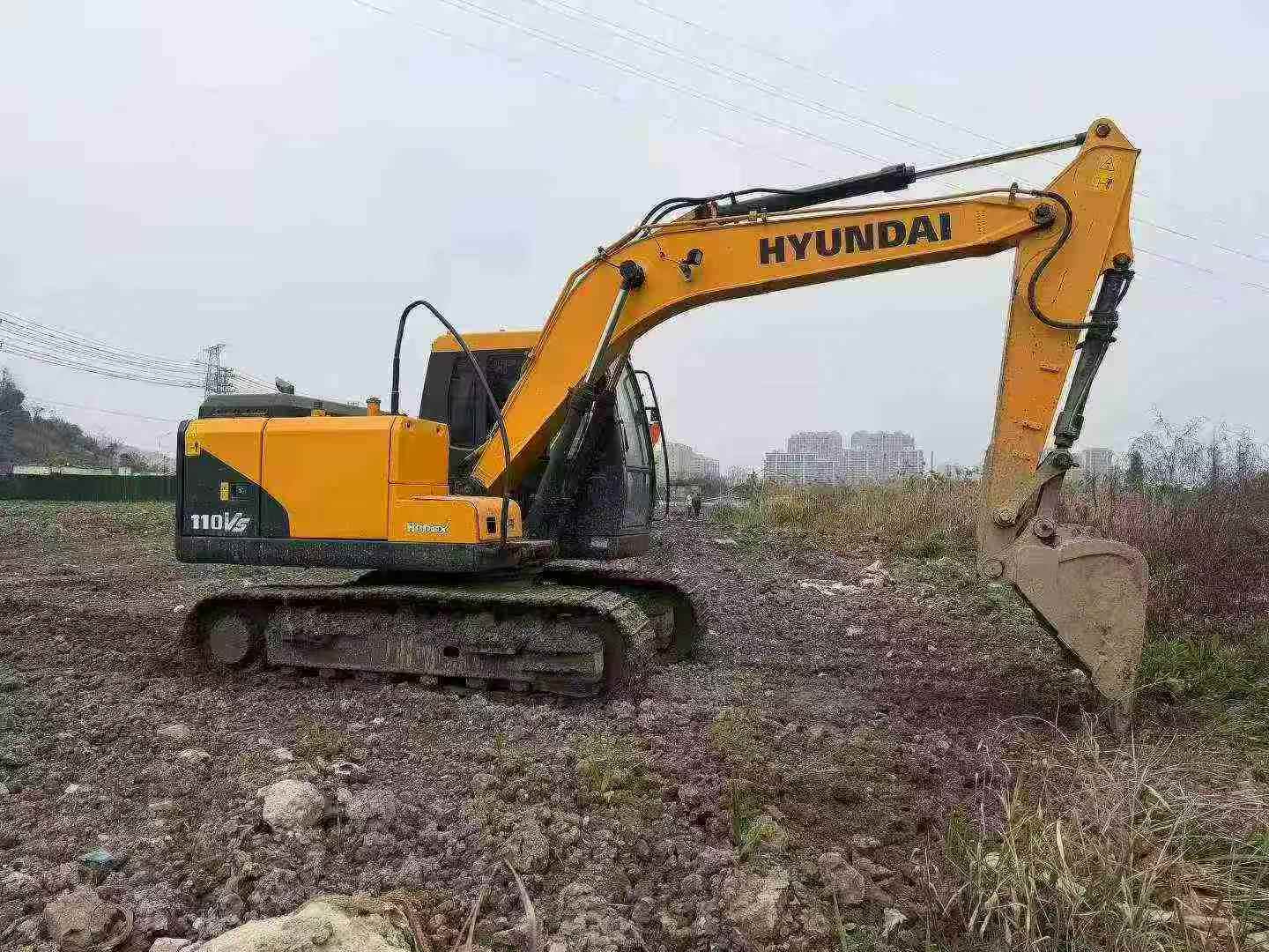 Buy Hyundai R110VS Used Excavator / 2