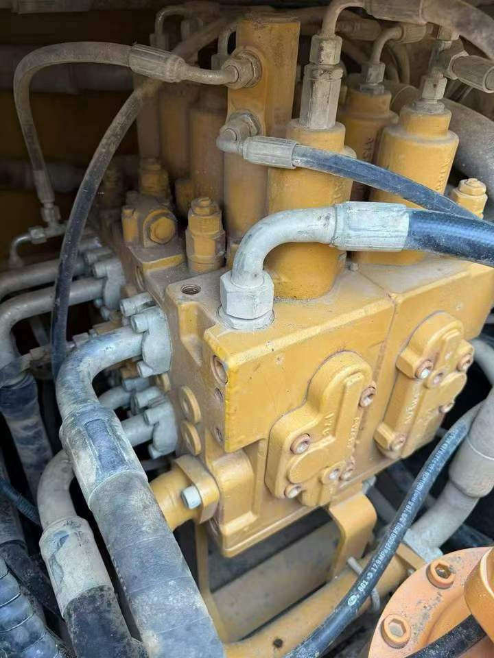 Buy Sany SY205C Used Excavator / 4