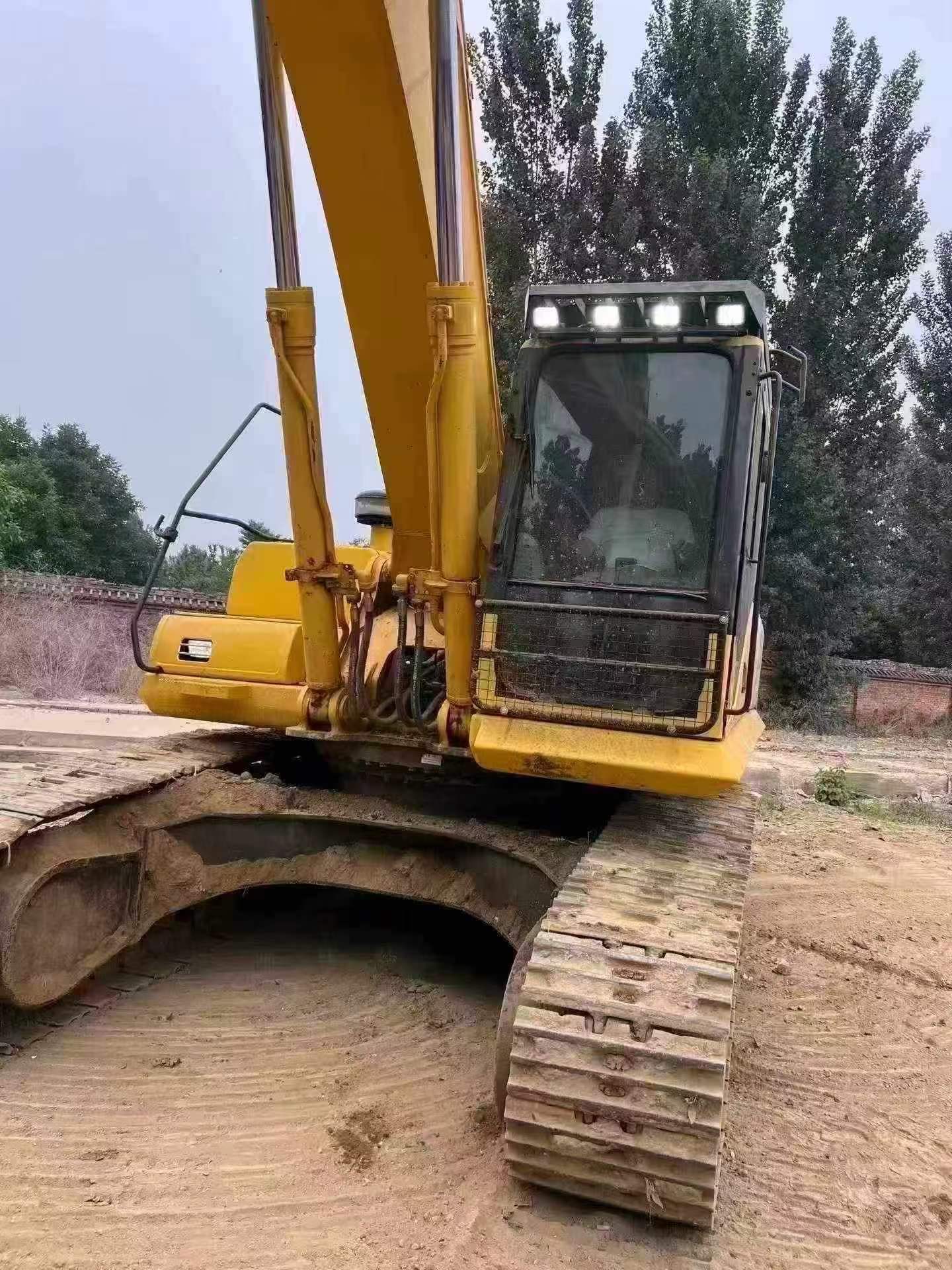 Buy Komatsu PC360-7 Used Excavator / 8