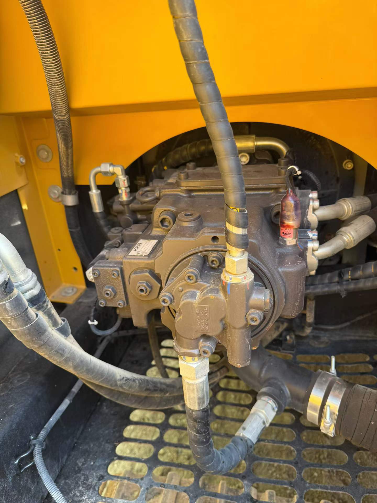 Buy Sany SY155C Used Excavator / 9