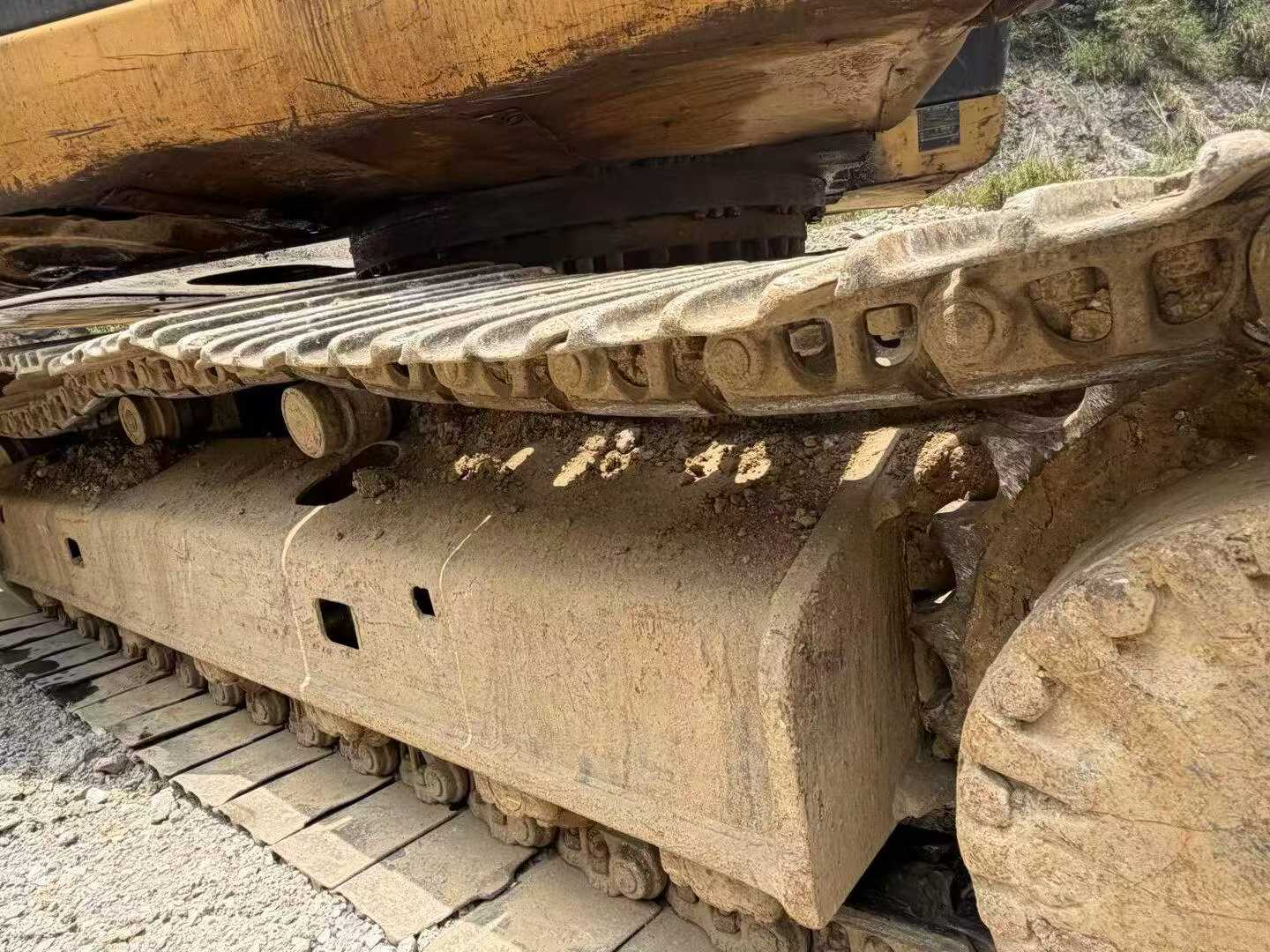 Buy Caterpillar 320A Used Excavator / 9