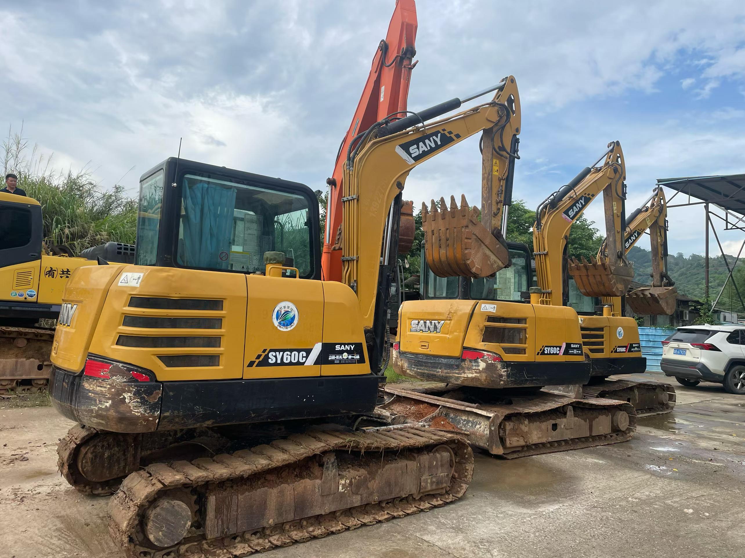 Buy Sany SY60 Used Excavator / 2