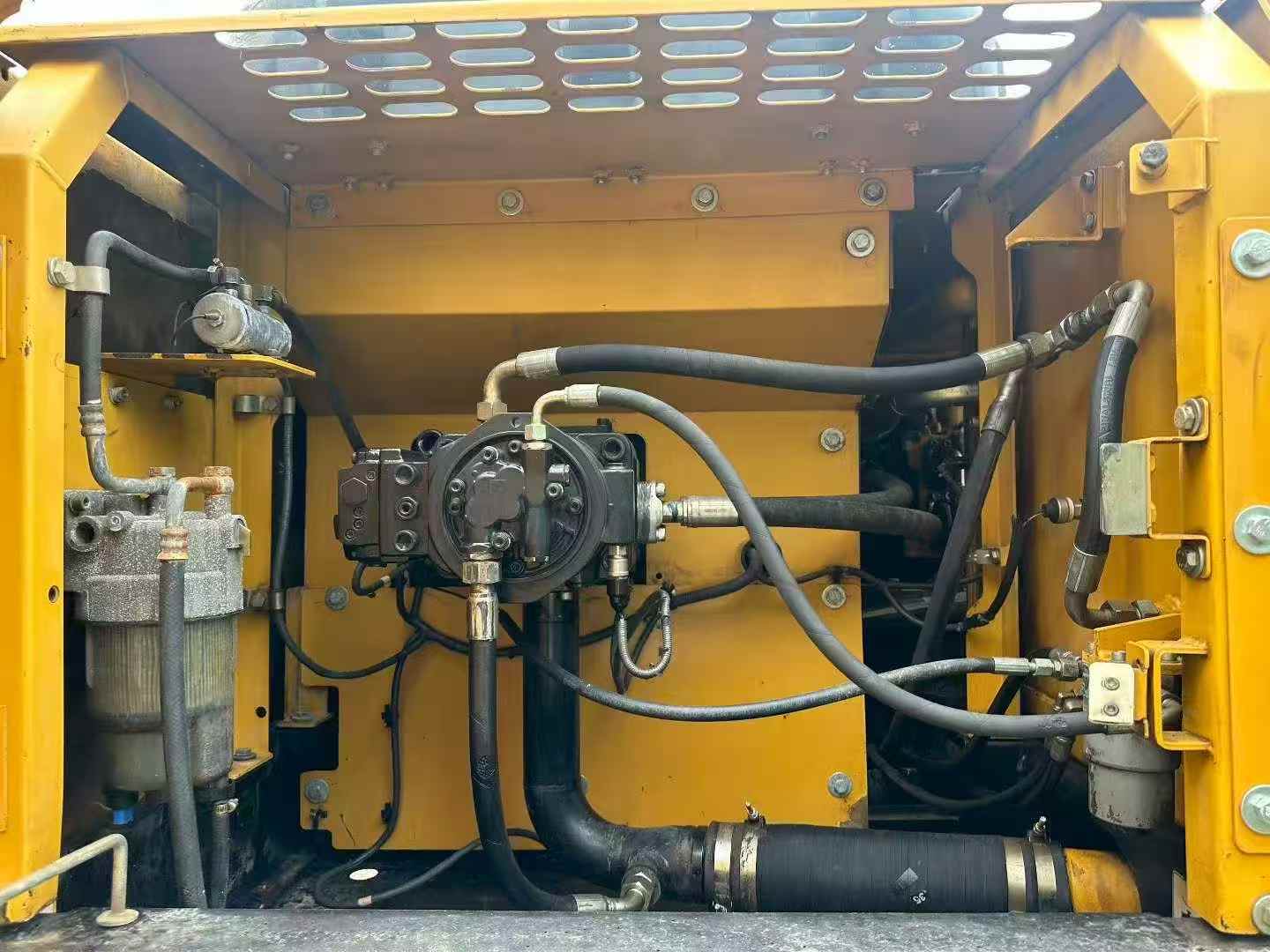 Buy Sany SY245H Used Excavator / 6
