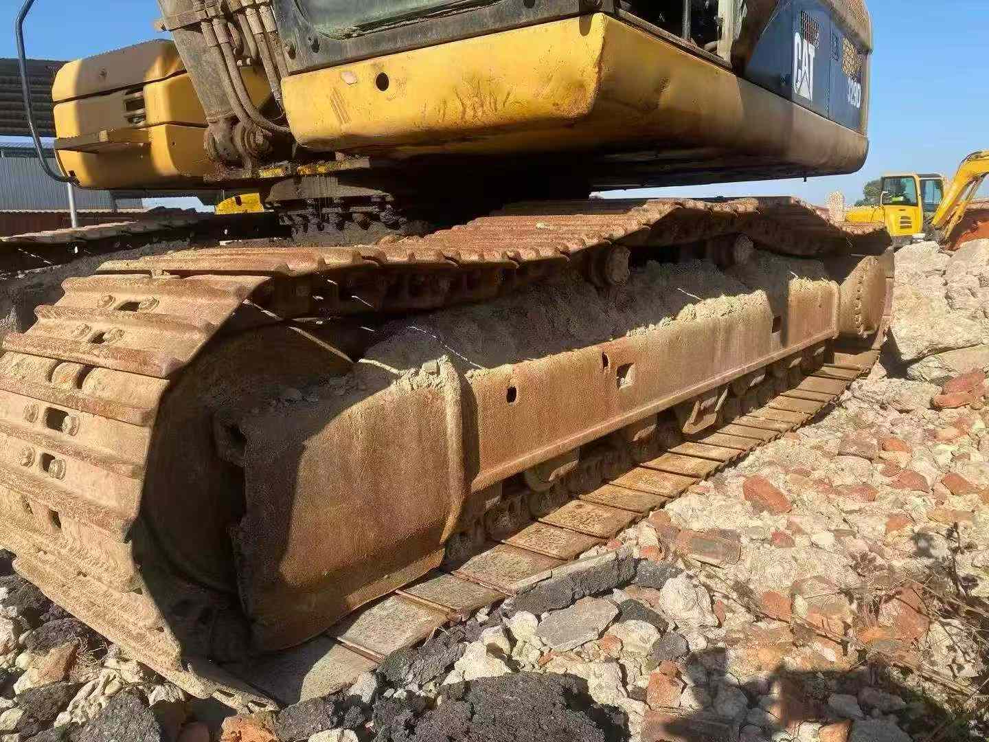 Buy Caterpillar 324D Used Excavator / 7
