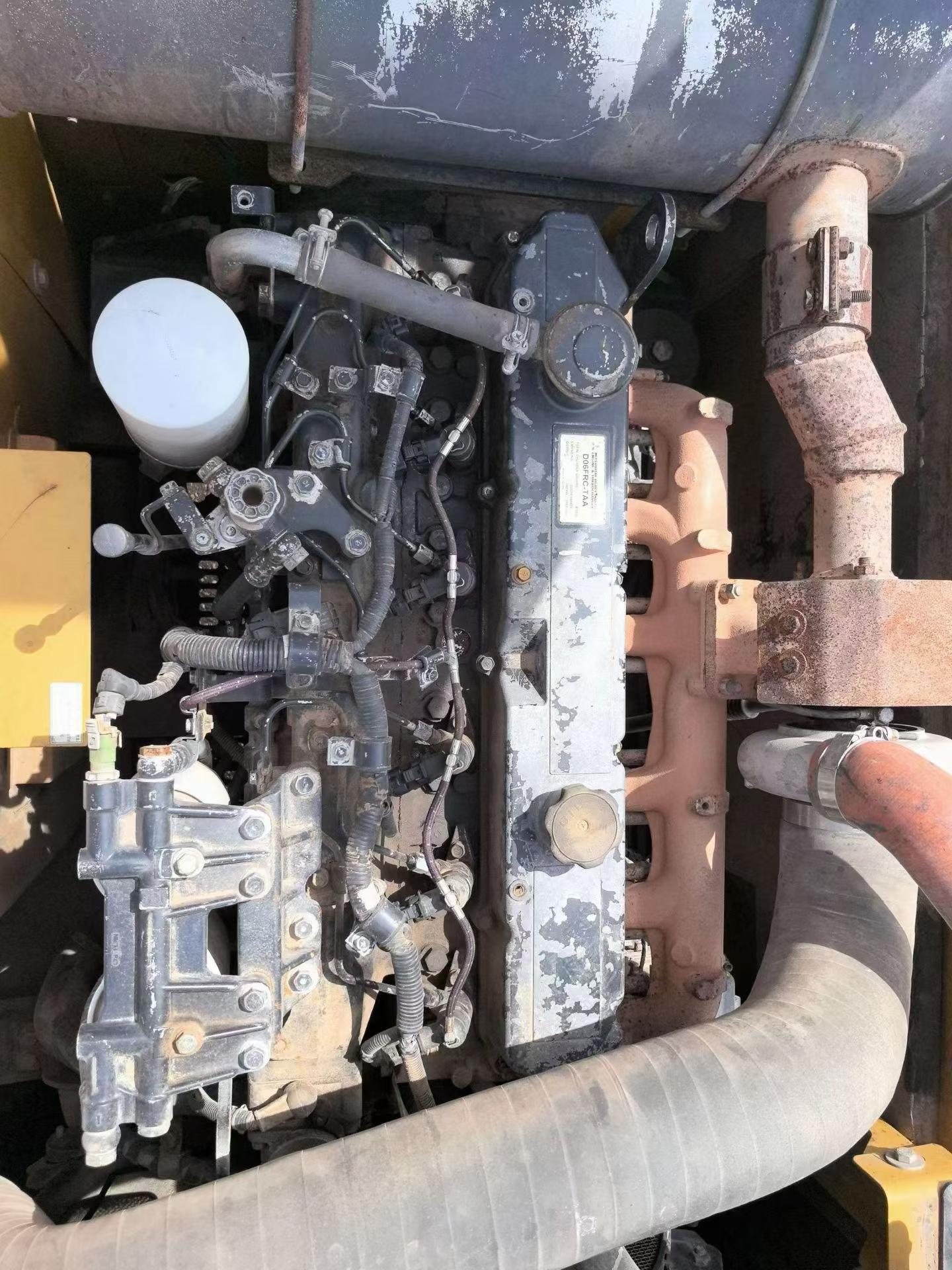 Buy Sany SY265C Used Excavator / 3