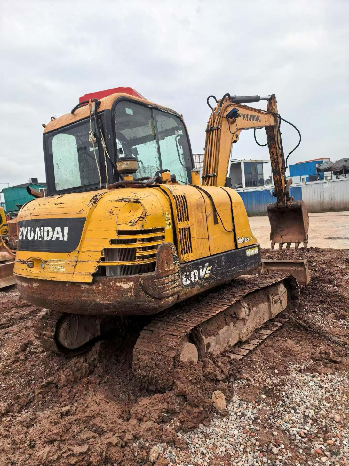 Buy Hyundai HX60 Used Excavator / 2