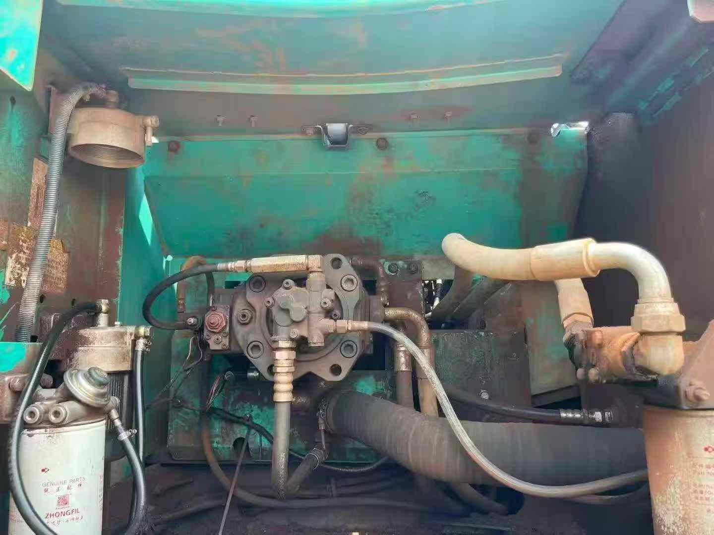 Buy Kobelco SK250 Used Excavator / 4