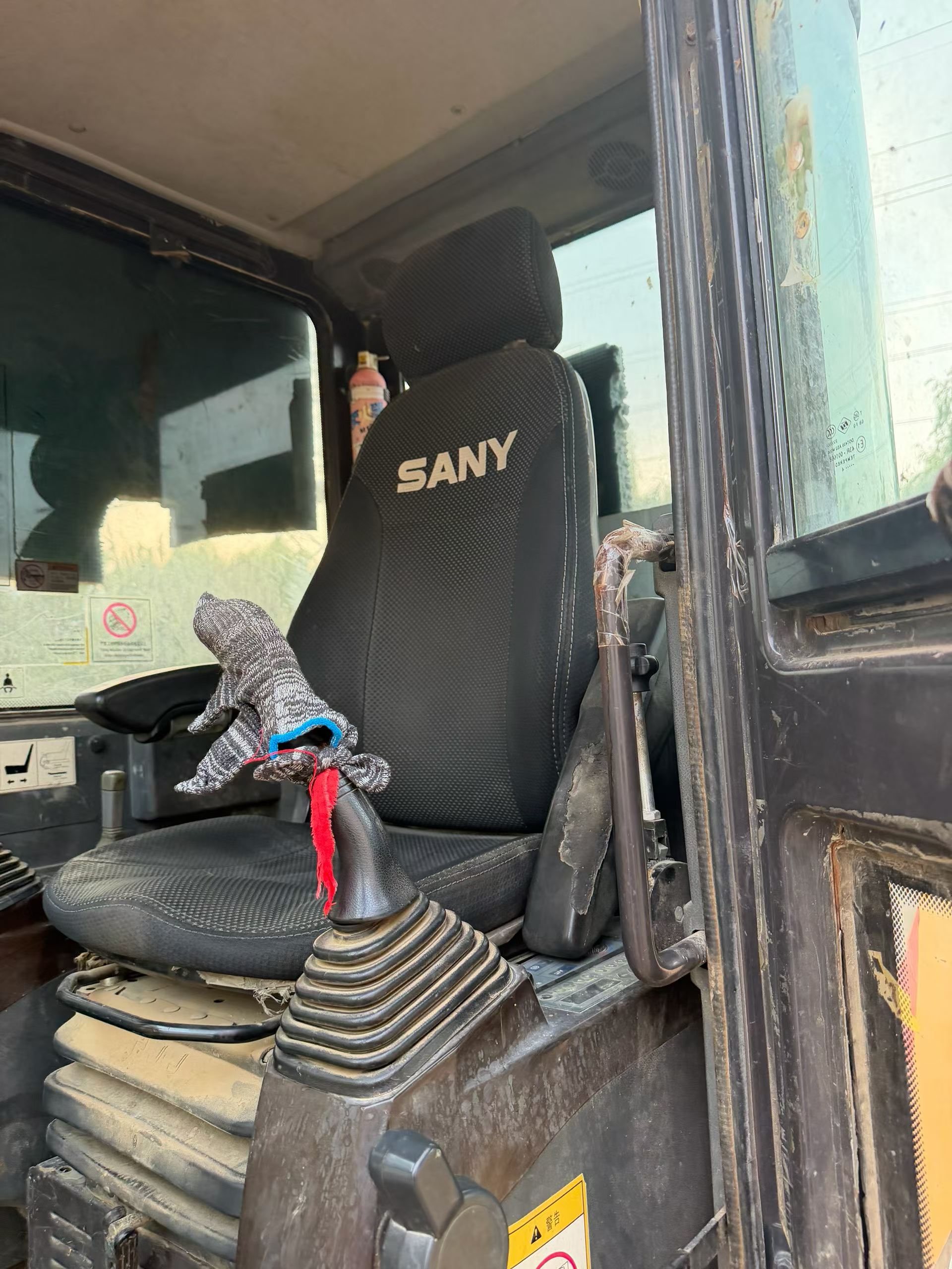 Buy Sany SY60 Used Excavator / 6
