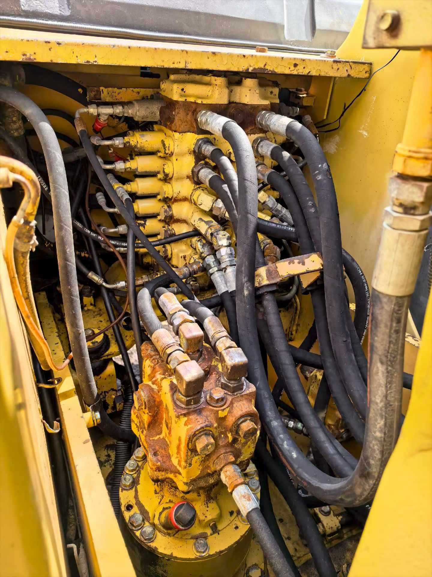 Buy Komatsu PC120-6 Used Excavator / 5
