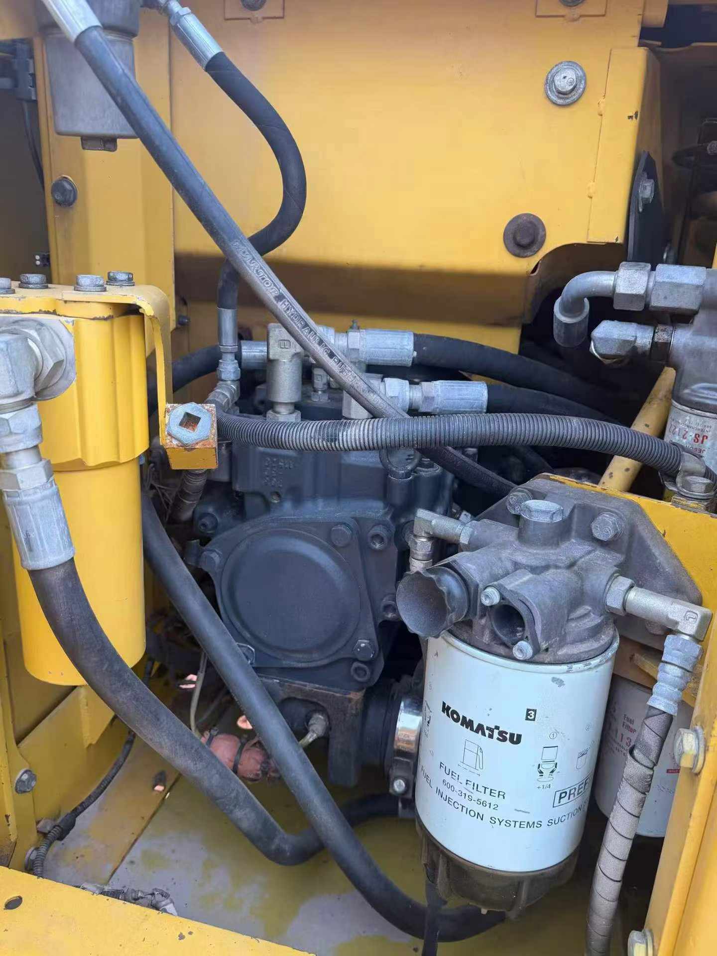 Buy Komatsu PC130-8 Used Excavator / 7