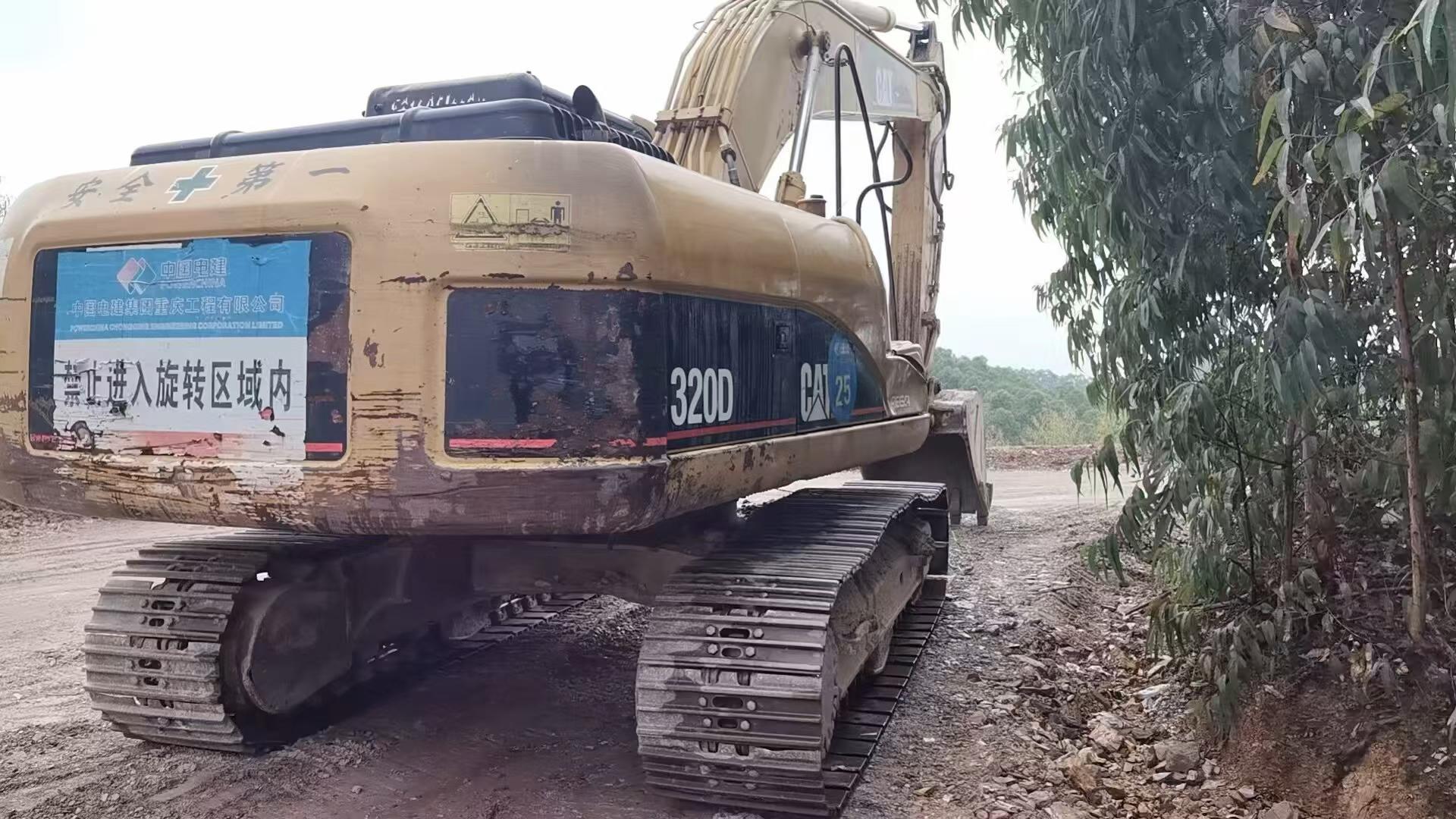 Buy Caterpillar 320D Used Excavator / 2