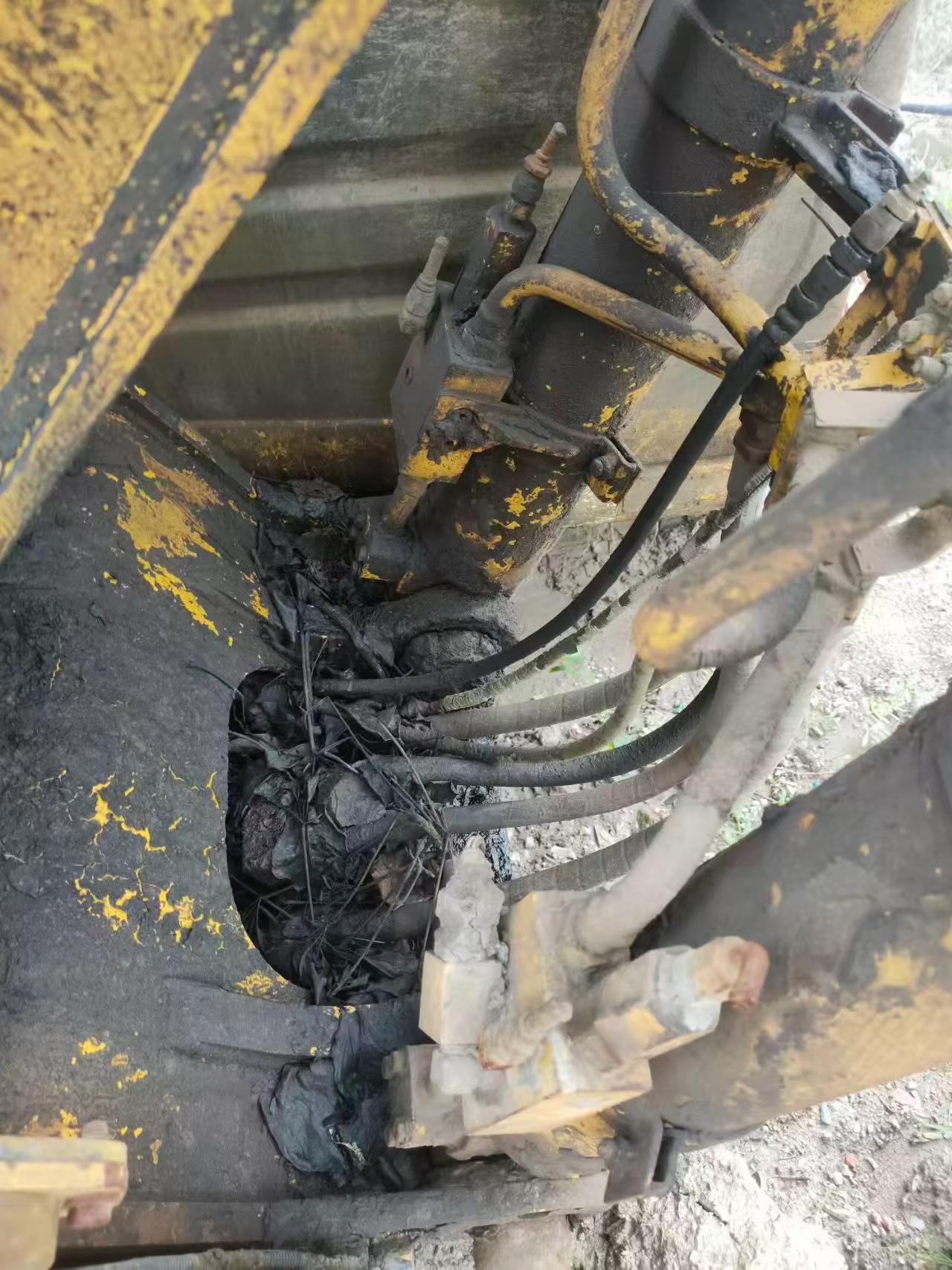 Buy Komatsu PC120-6 Used Excavator / 4