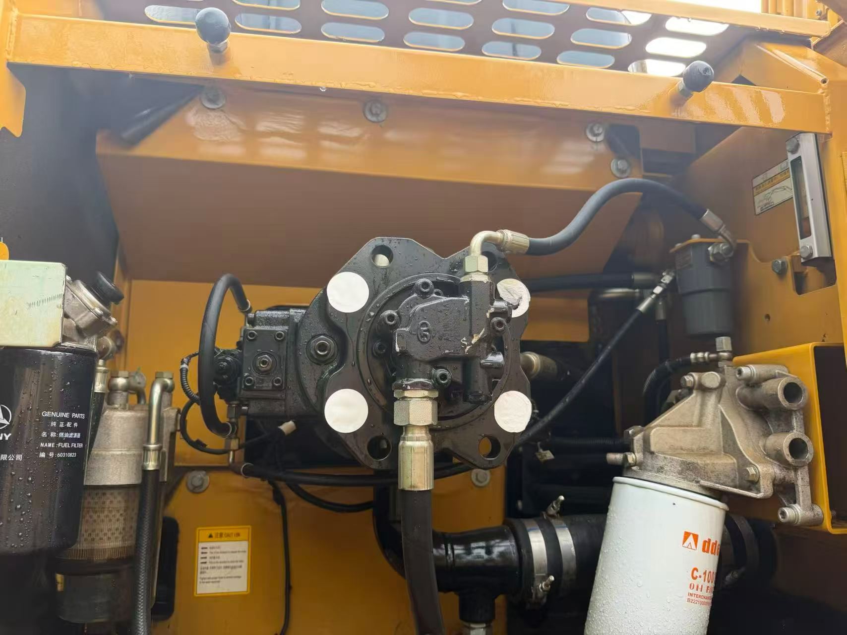 Buy Sany SY200C Used Excavator / 7