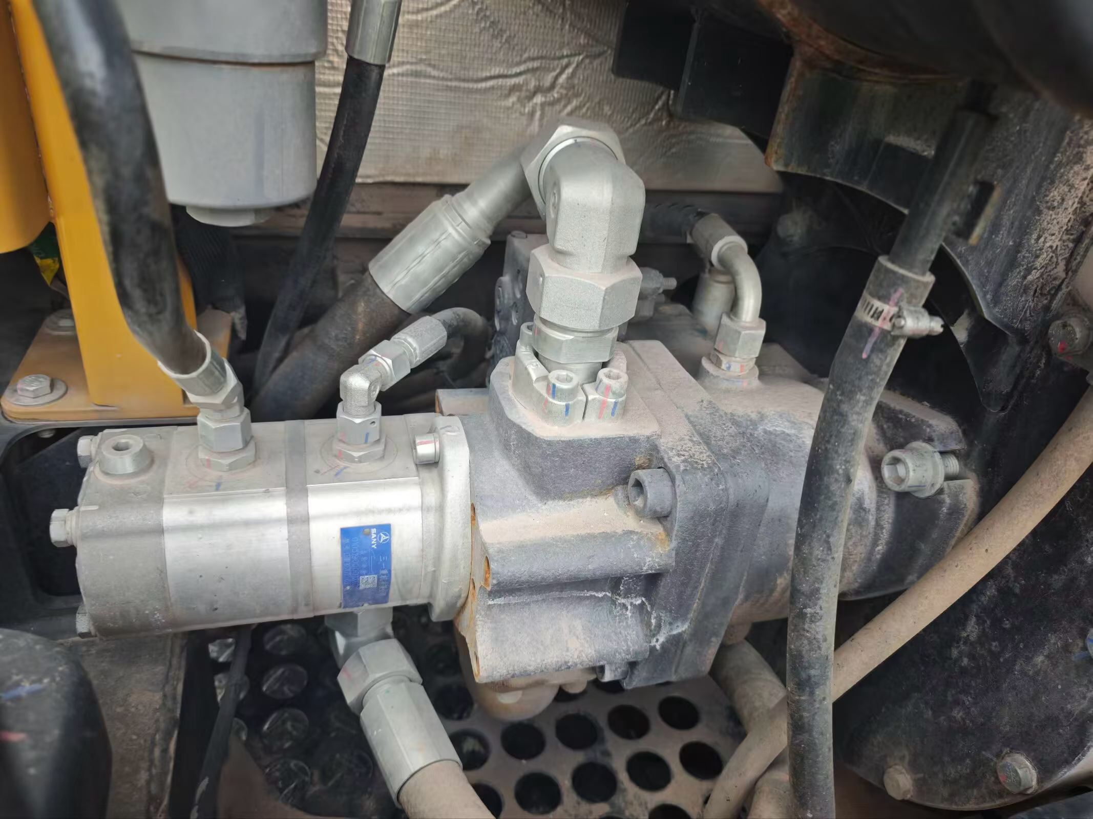 Buy Sany SY65C Used Excavator / 3